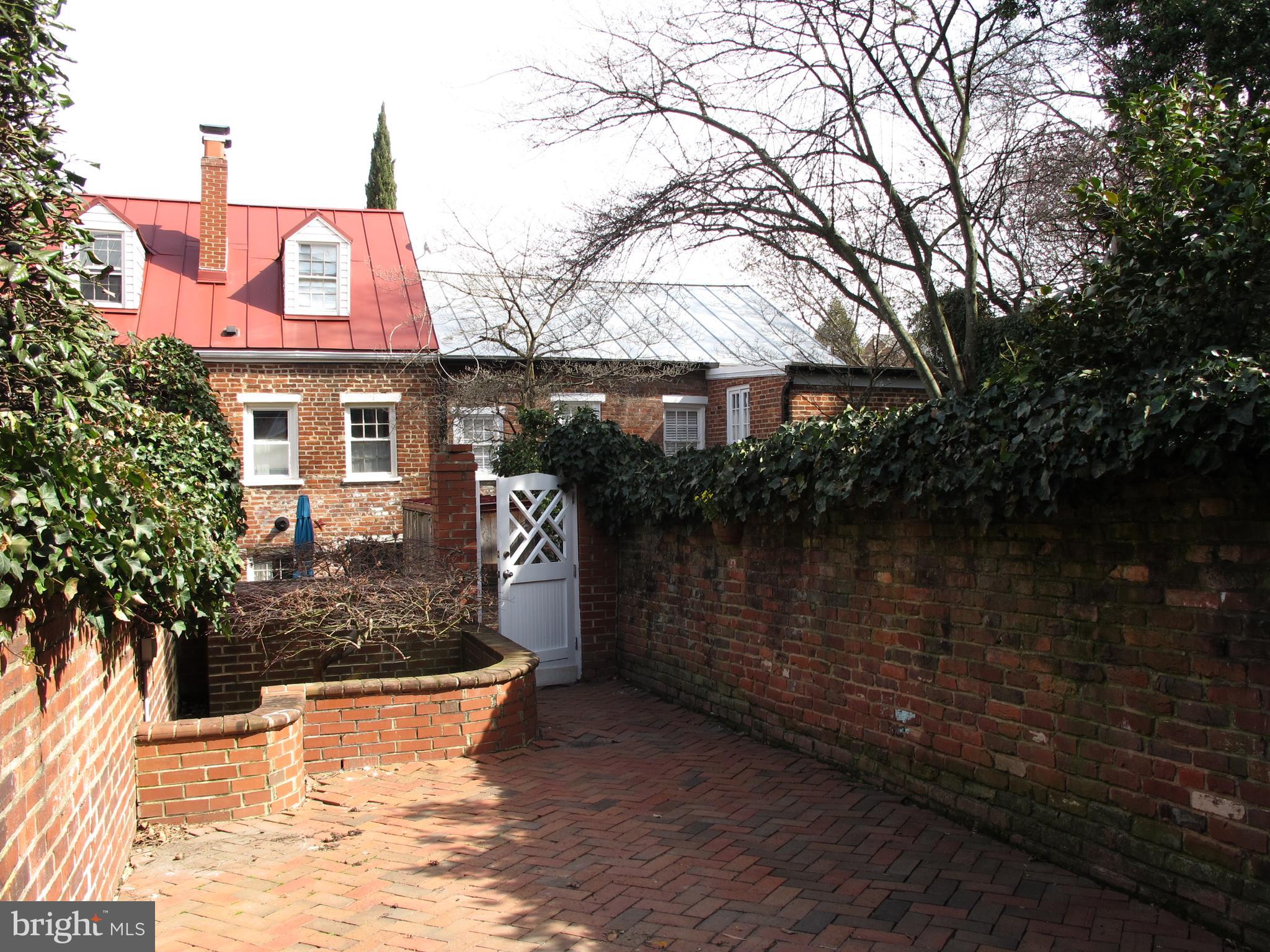OLD TOWN - Residential