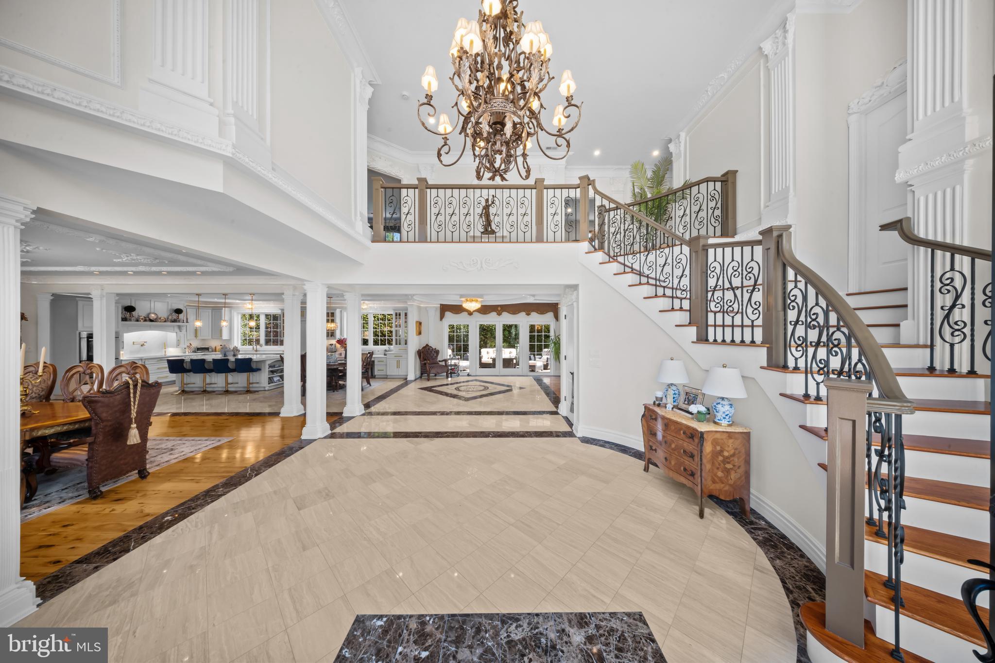 WASHINGTON CROSSING - Residential