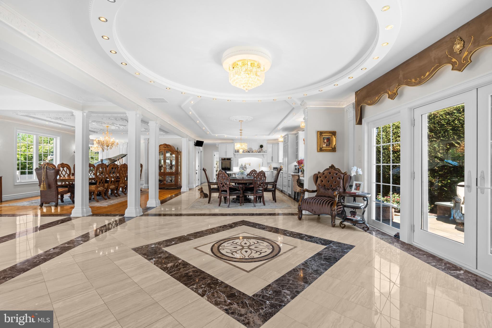 WASHINGTON CROSSING - Residential
