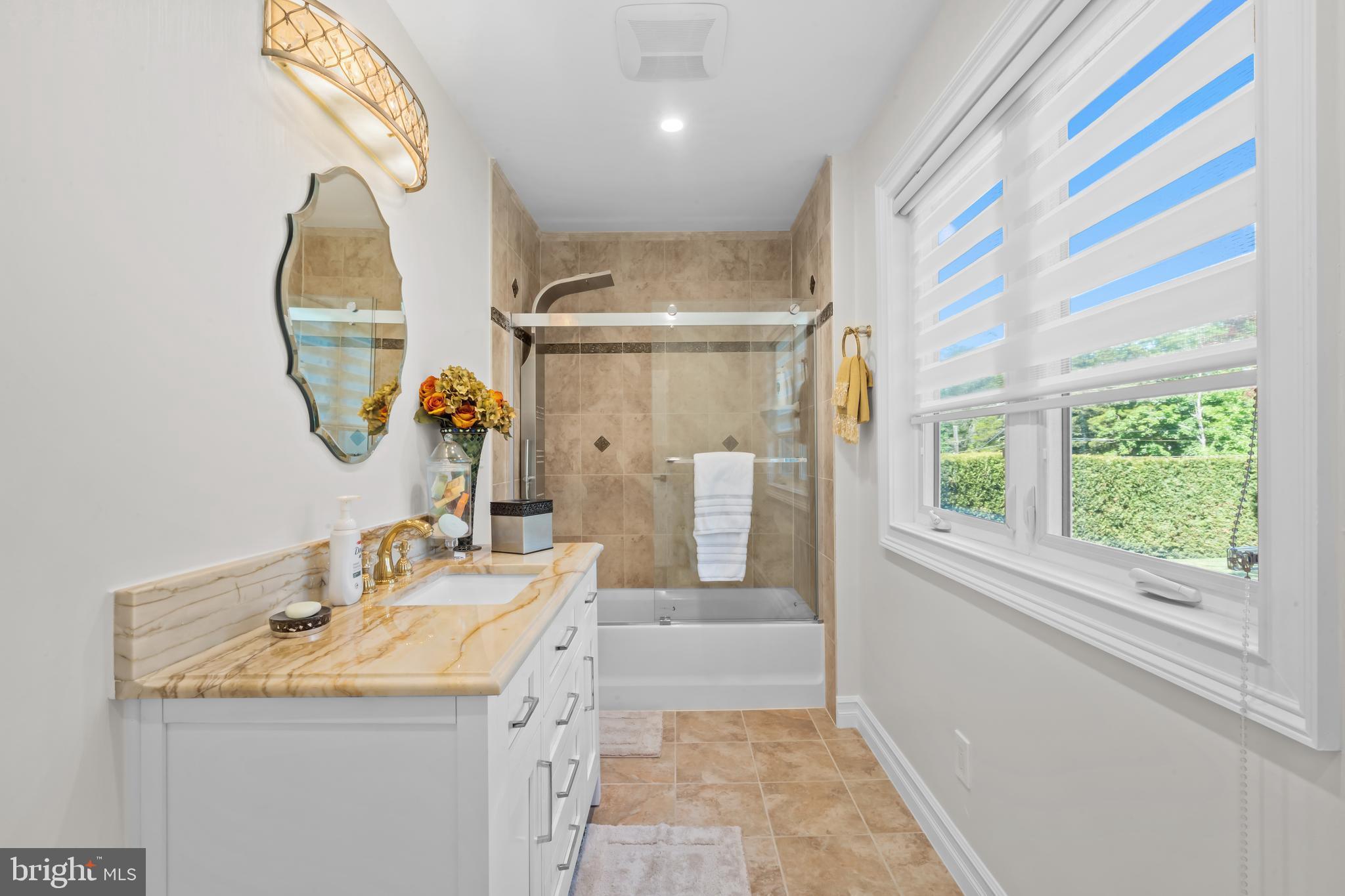 WASHINGTON CROSSING - Residential