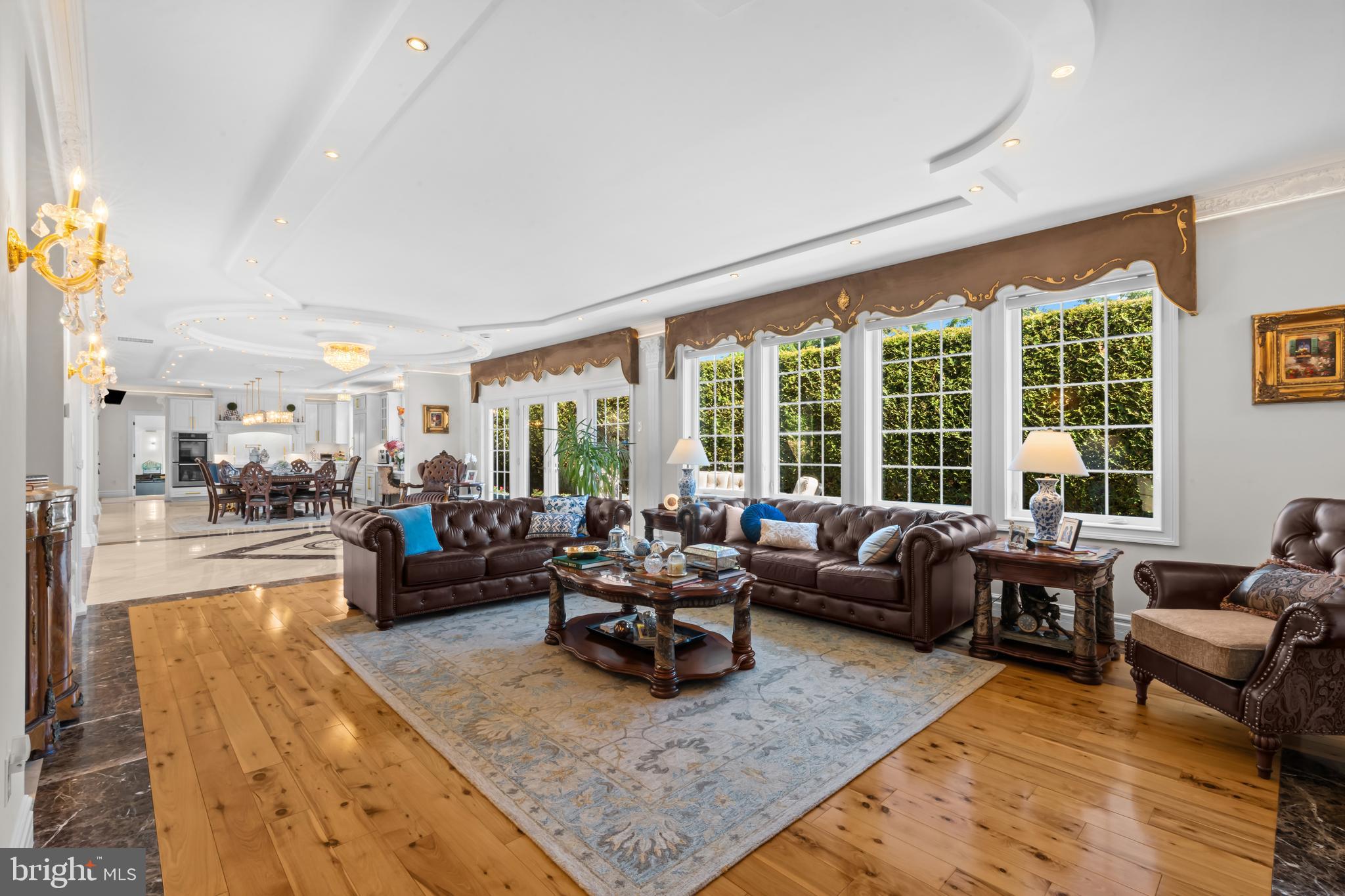 WASHINGTON CROSSING - Residential