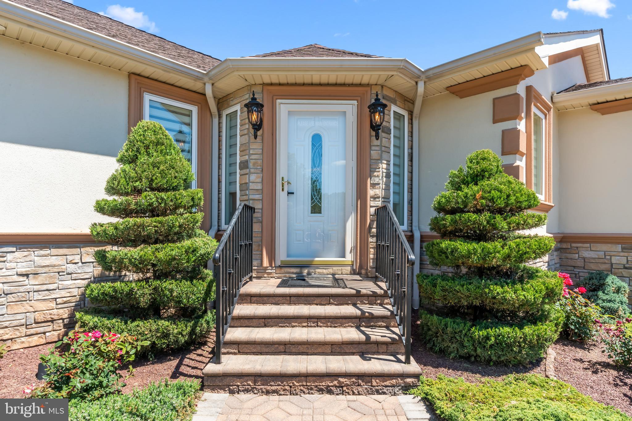 WASHINGTON CROSSING - Residential
