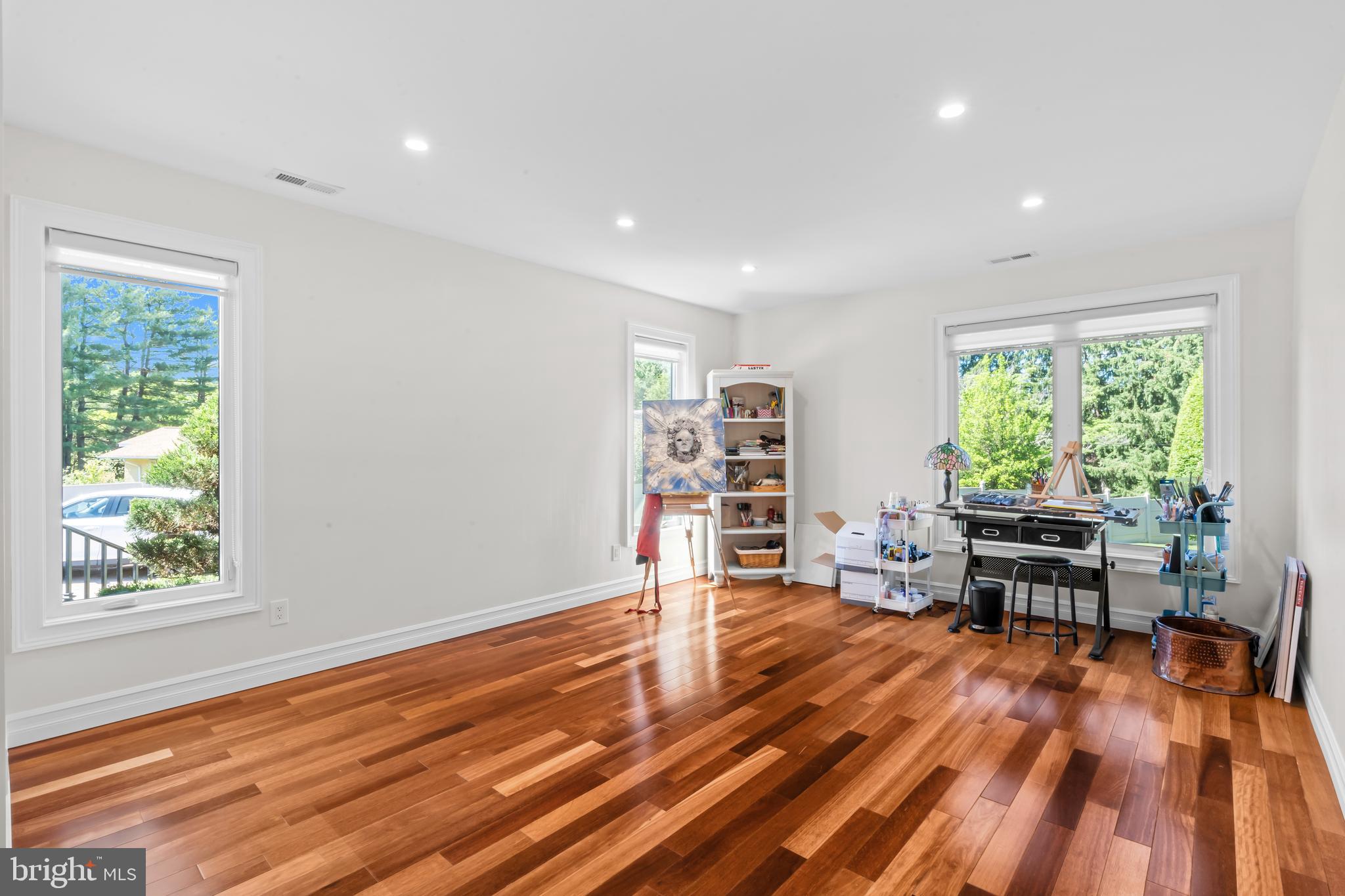 WASHINGTON CROSSING - Residential