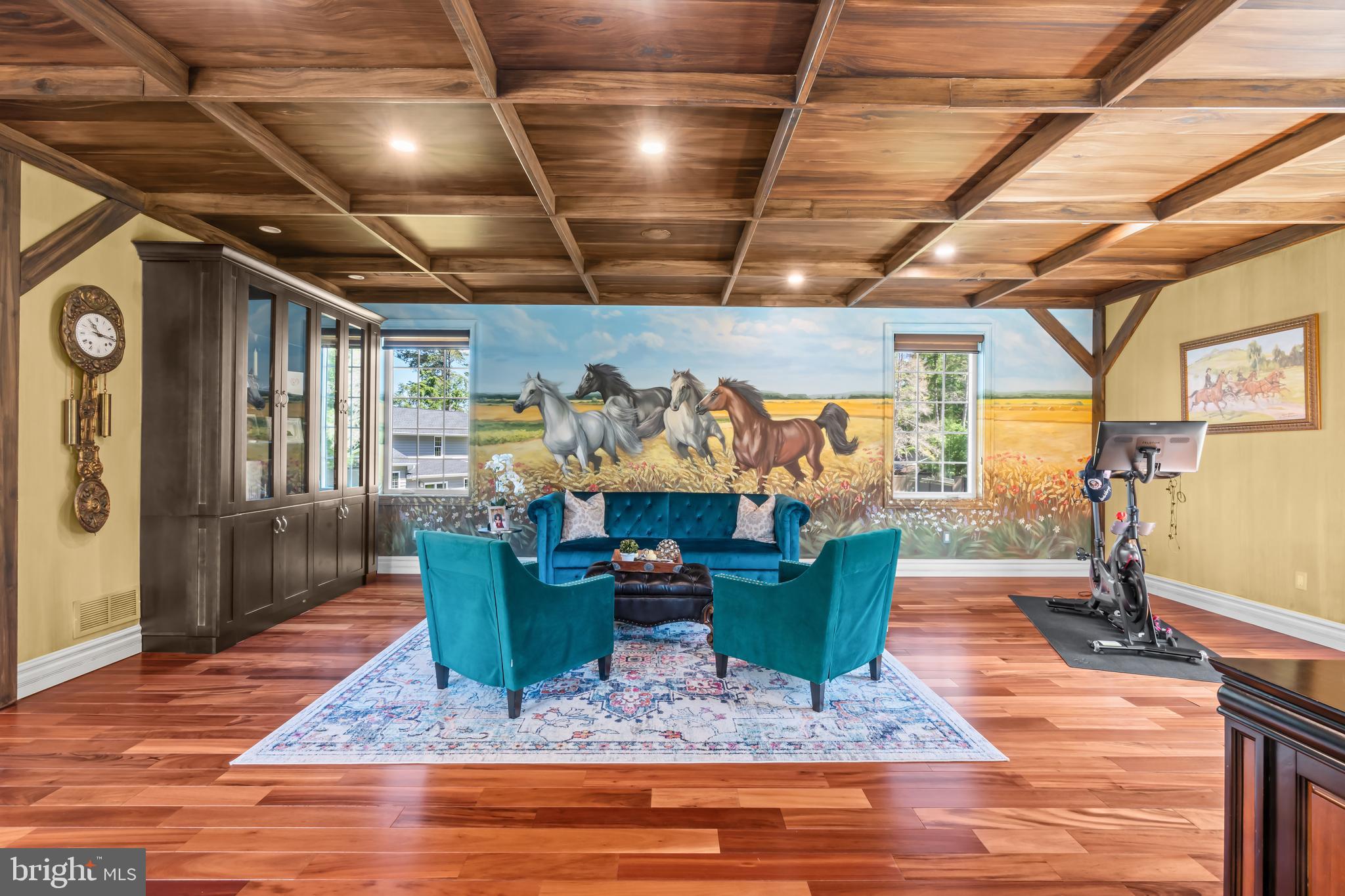 WASHINGTON CROSSING - Residential