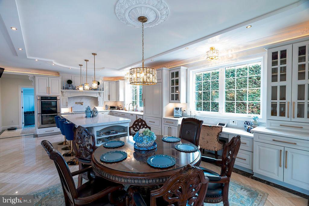 WASHINGTON CROSSING - Residential