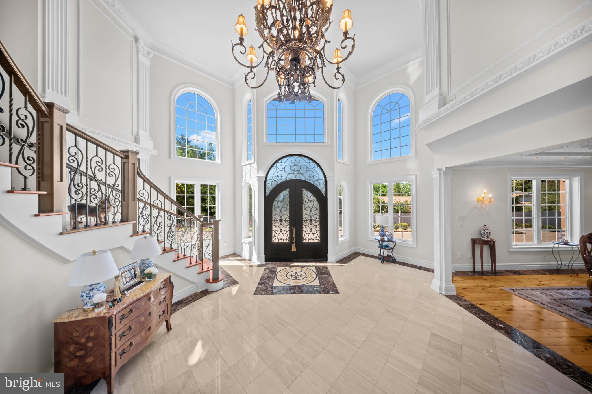 WASHINGTON CROSSING - Residential