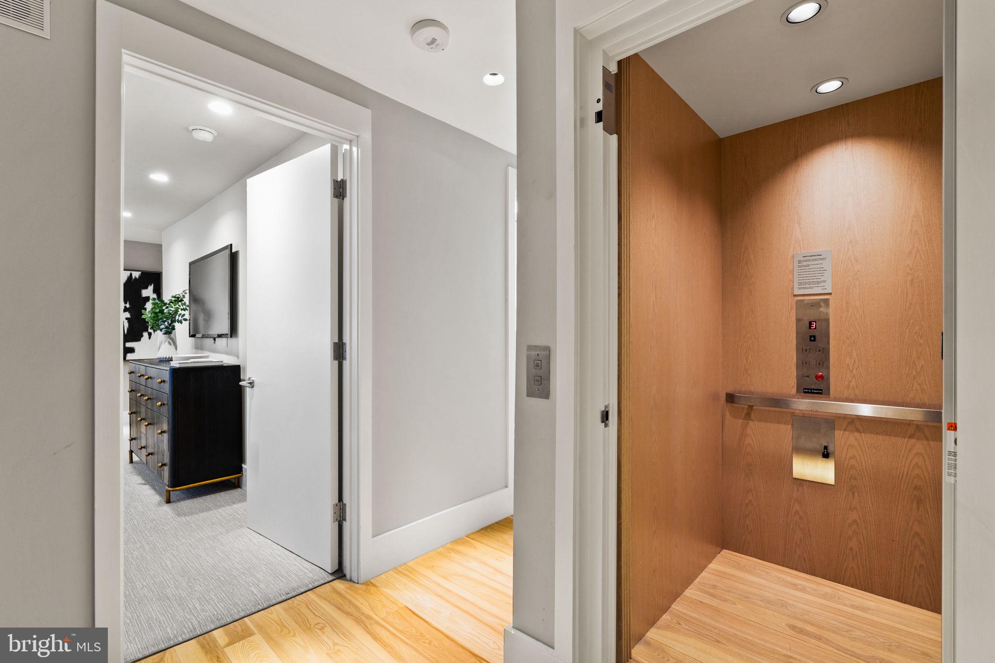 RITTENHOUSE SQUARE - Residential