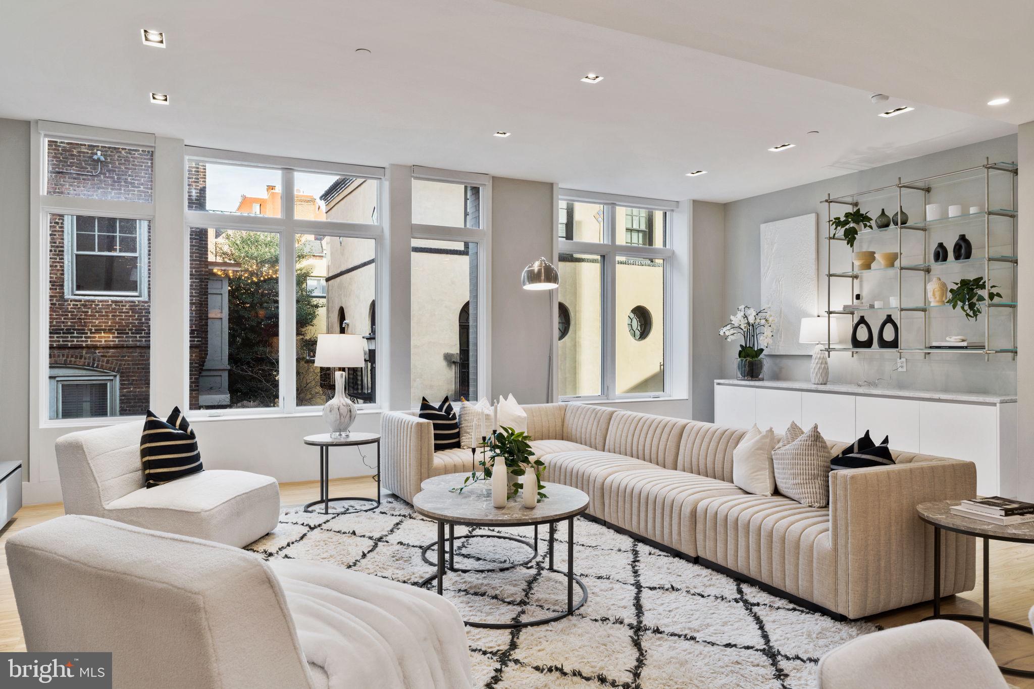 RITTENHOUSE SQUARE - Residential