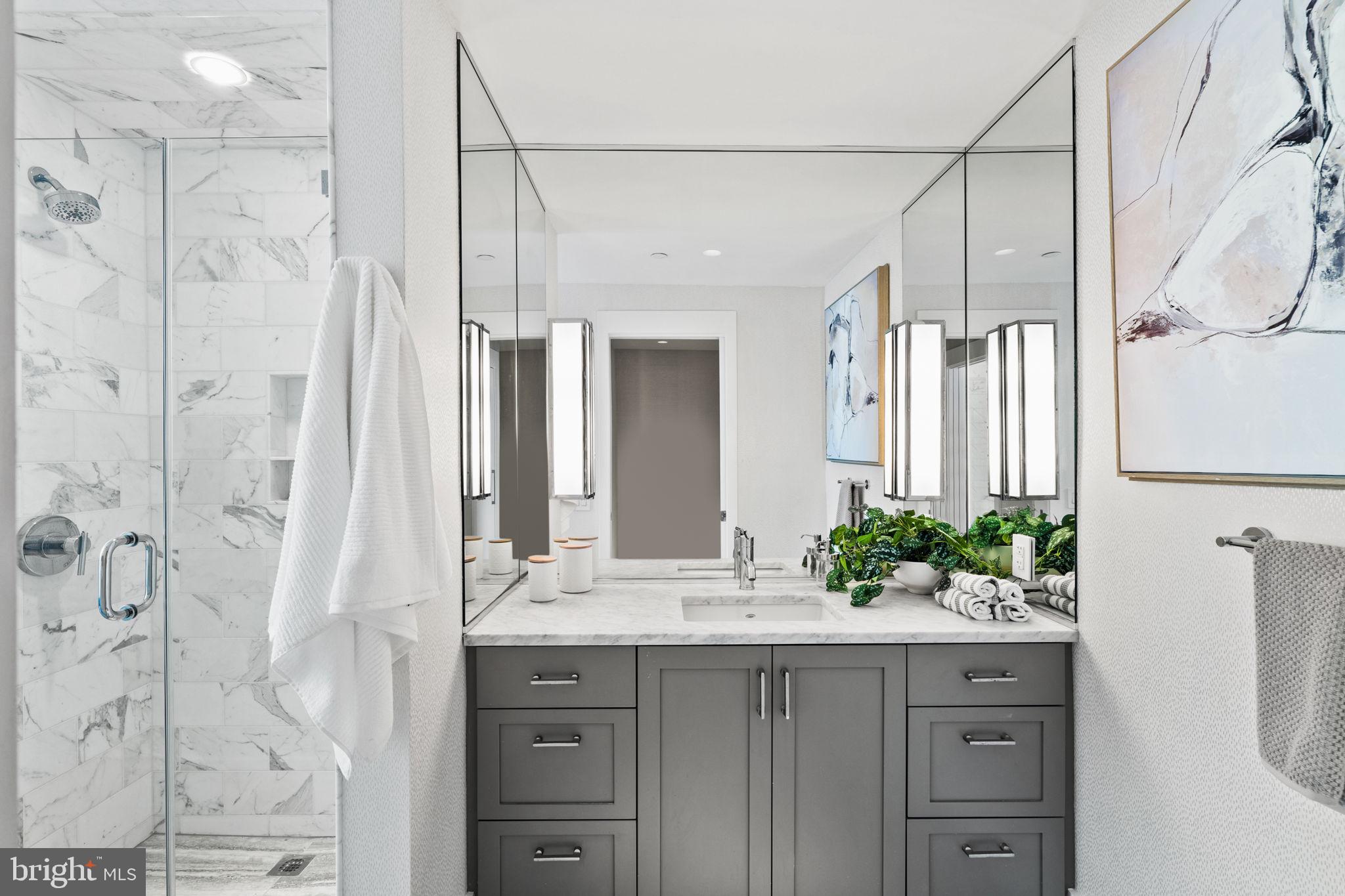 RITTENHOUSE SQUARE - Residential