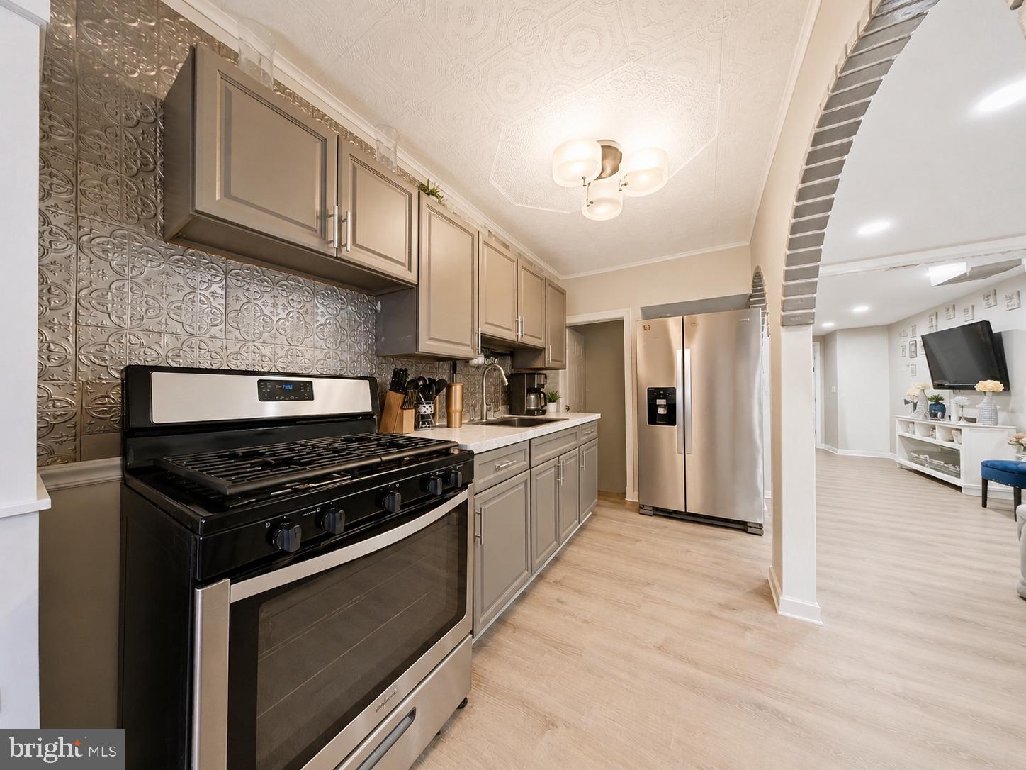 FRANKFORD - Residential