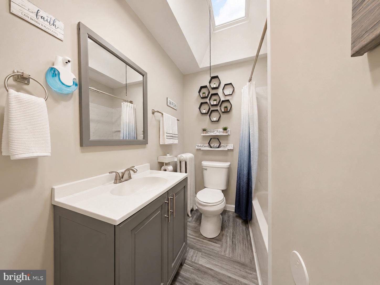 FRANKFORD - Residential