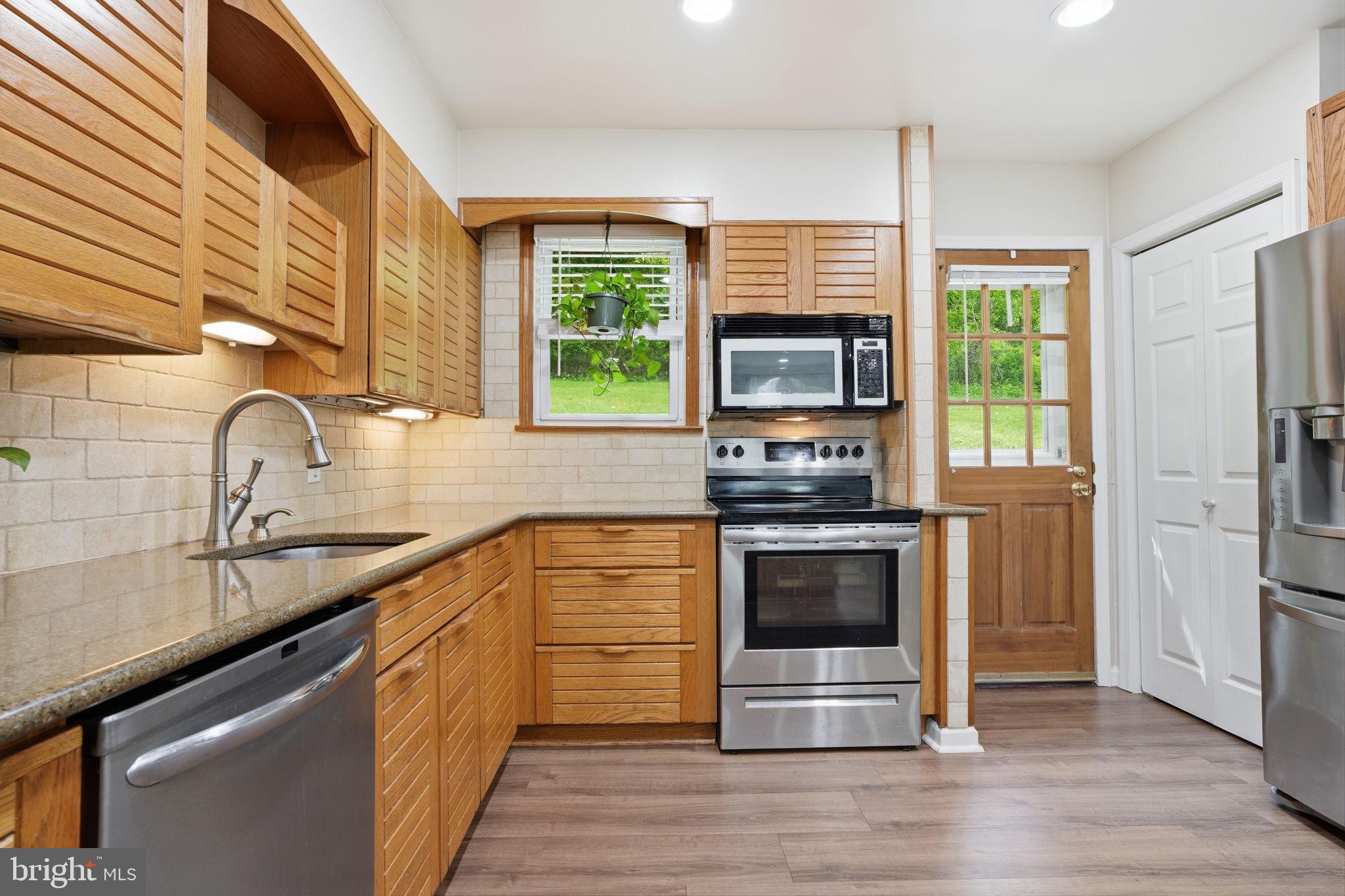 BELMONT HILLS - Residential