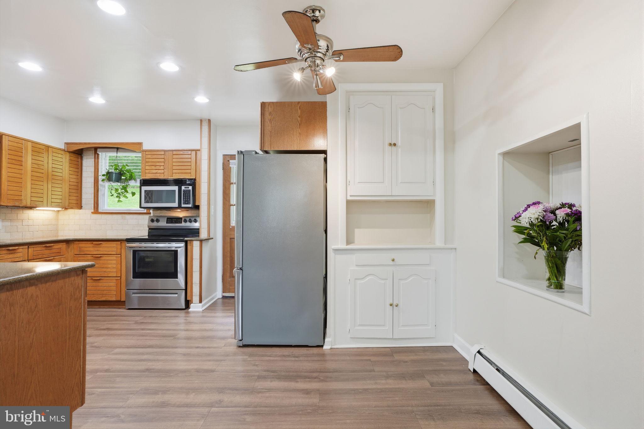 BELMONT HILLS - Residential