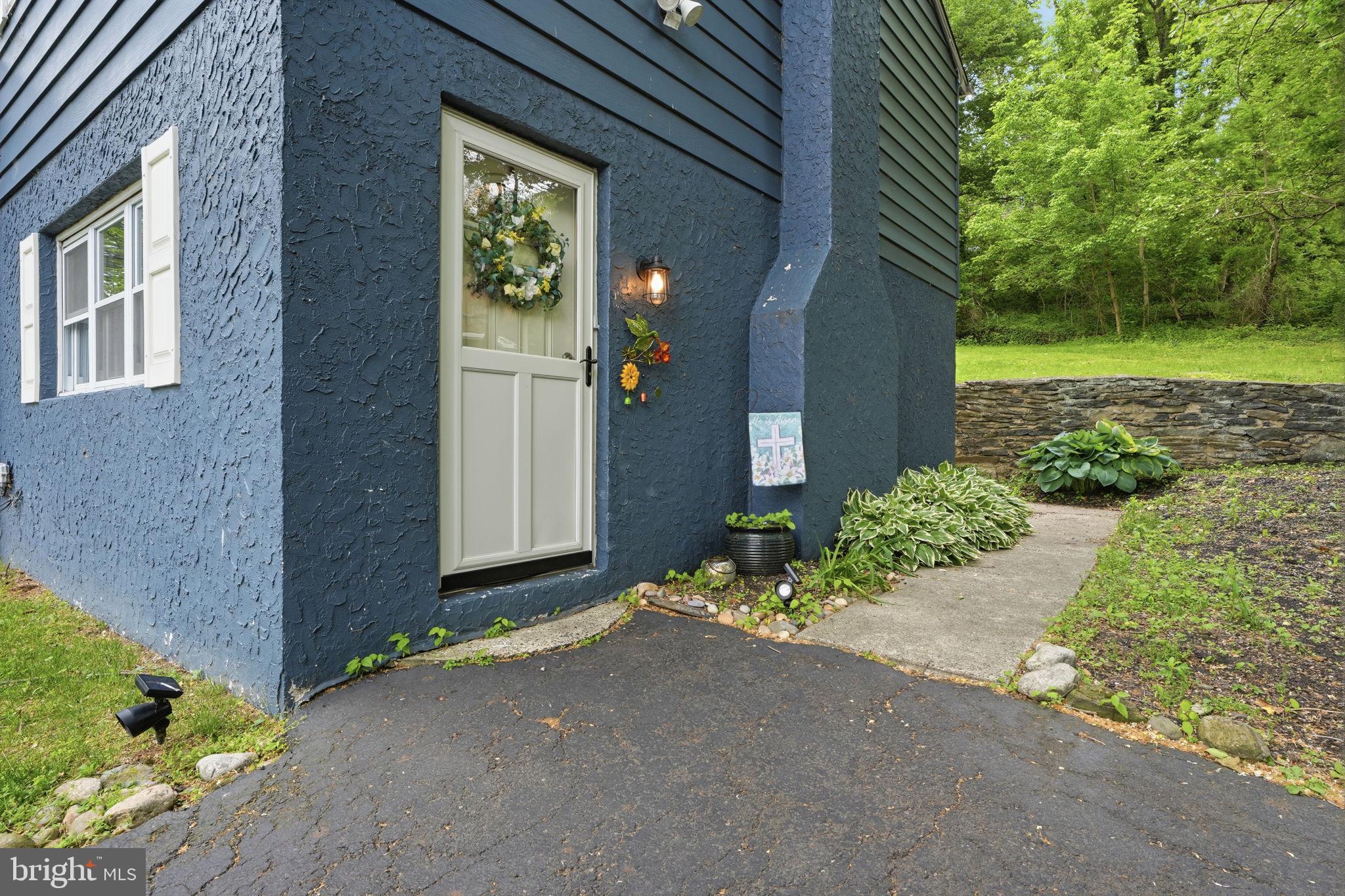 BELMONT HILLS - Residential