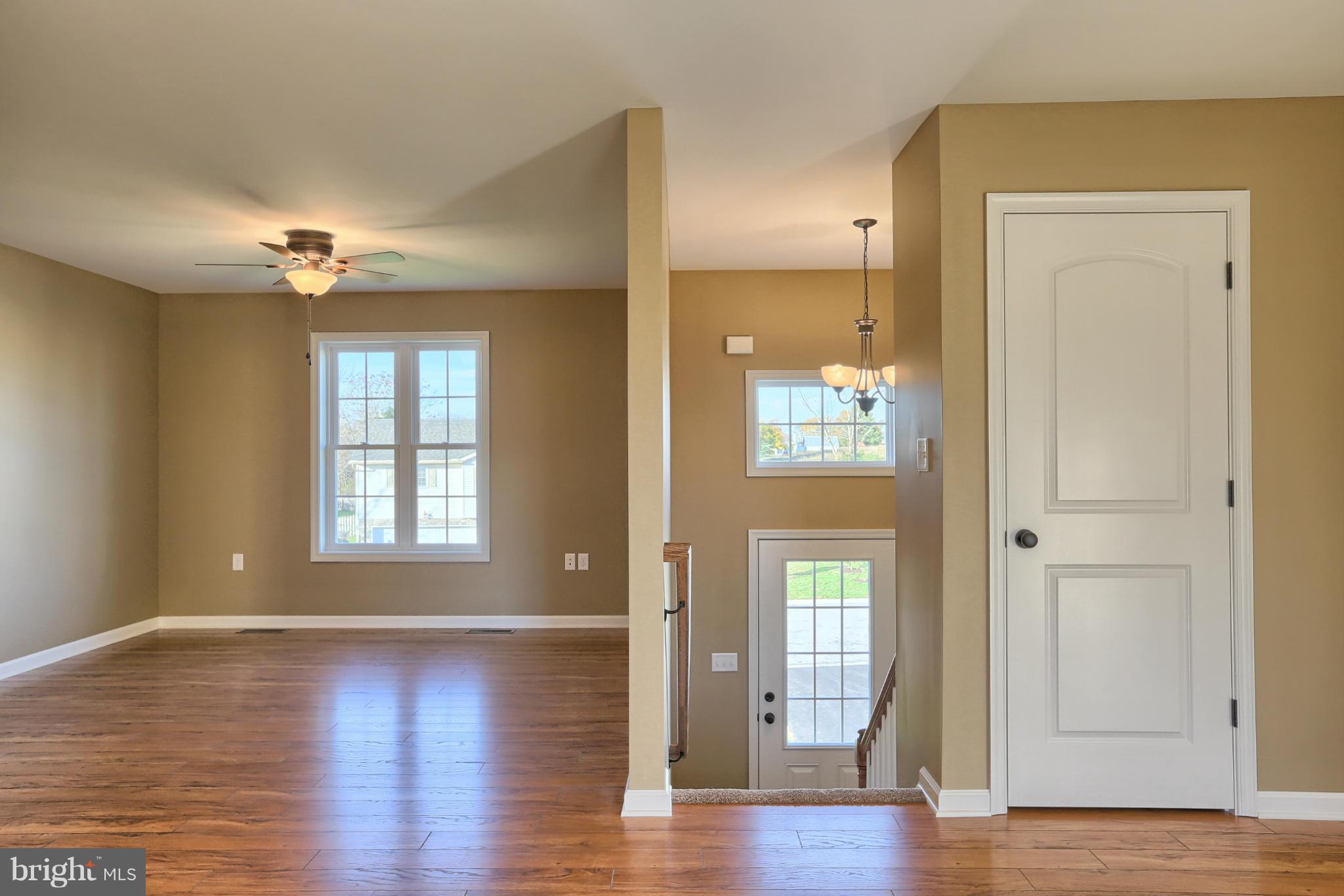 NORTH NEWTON HILLS - Residential