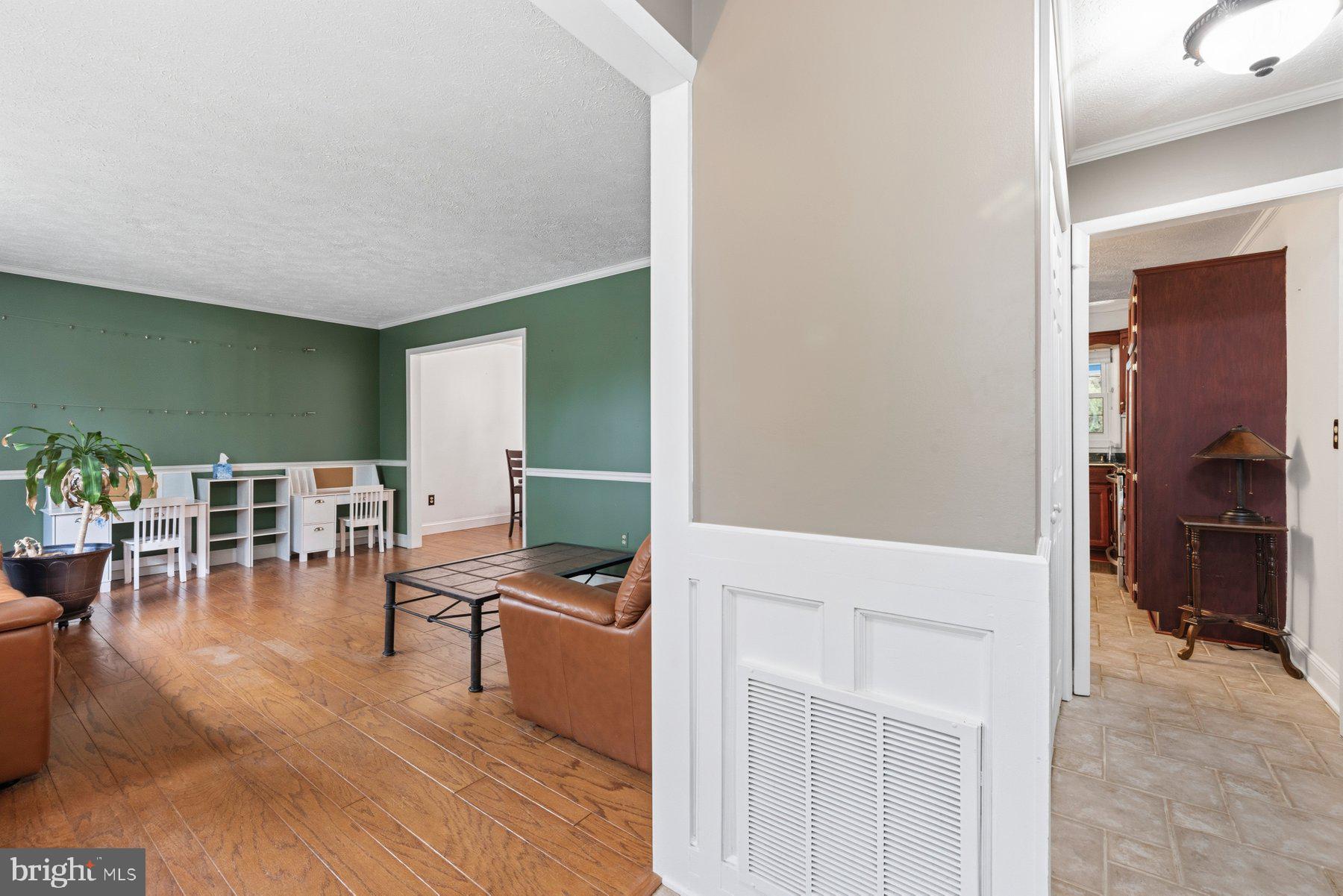 WESTMINSTER ELECTION DISTRICT - Residential