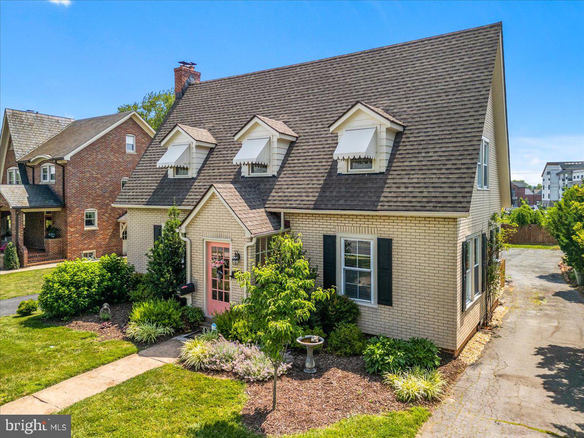DOWNTOWN FREDERICK - Residential