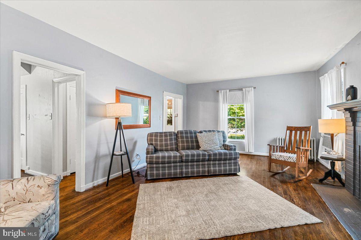 DOWNTOWN FREDERICK - Residential