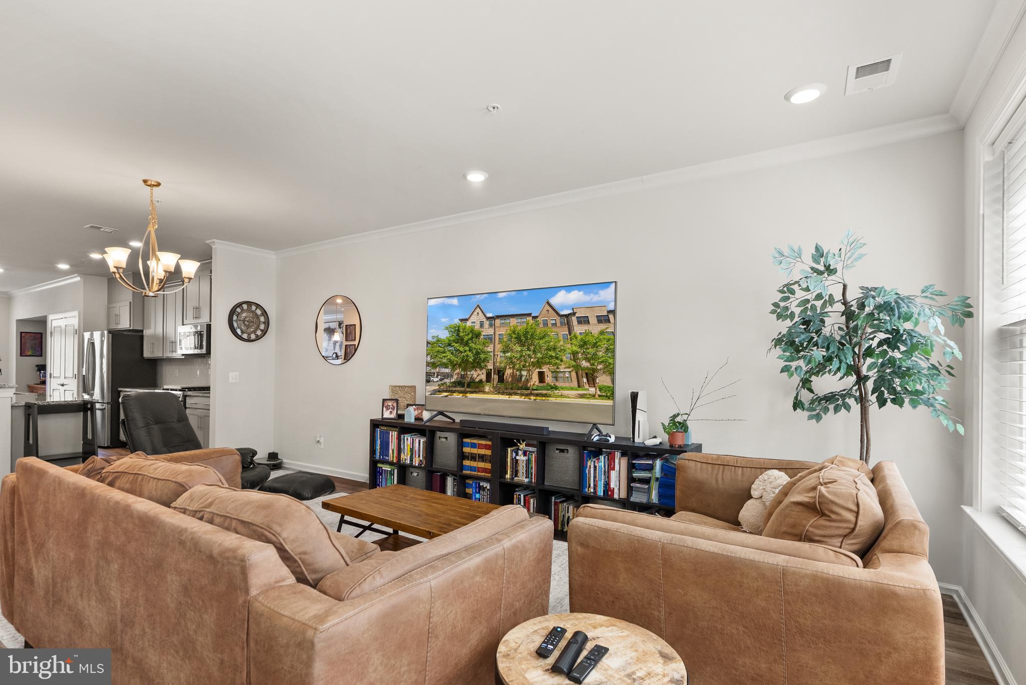 KINCORA - Residential