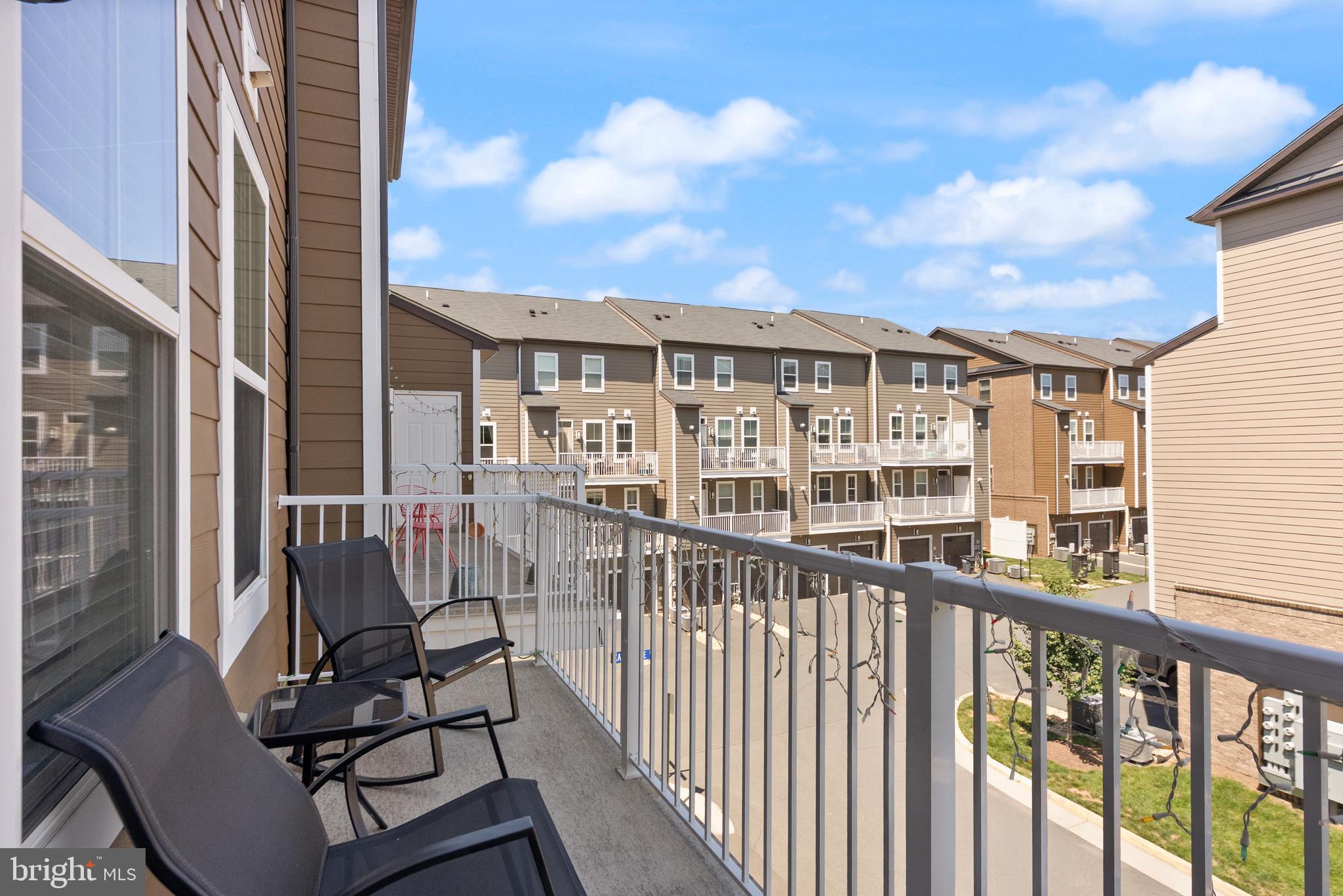KINCORA - Residential