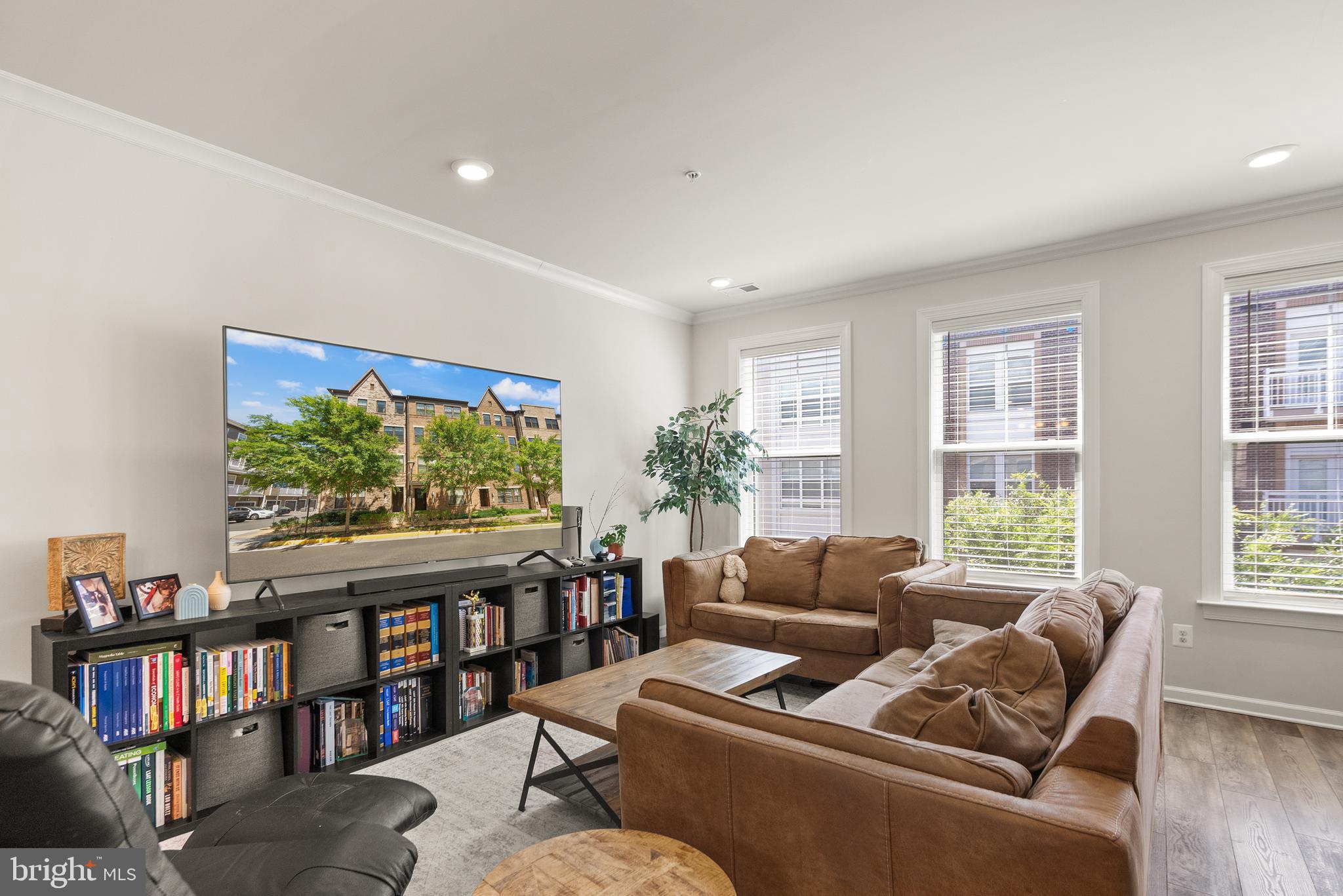 KINCORA - Residential