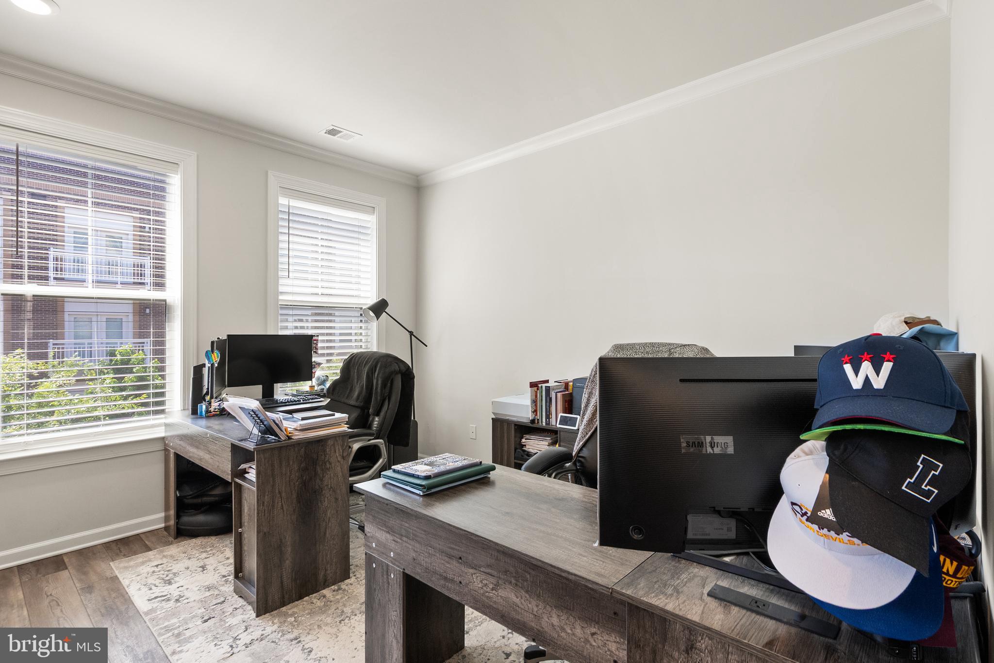 KINCORA - Residential