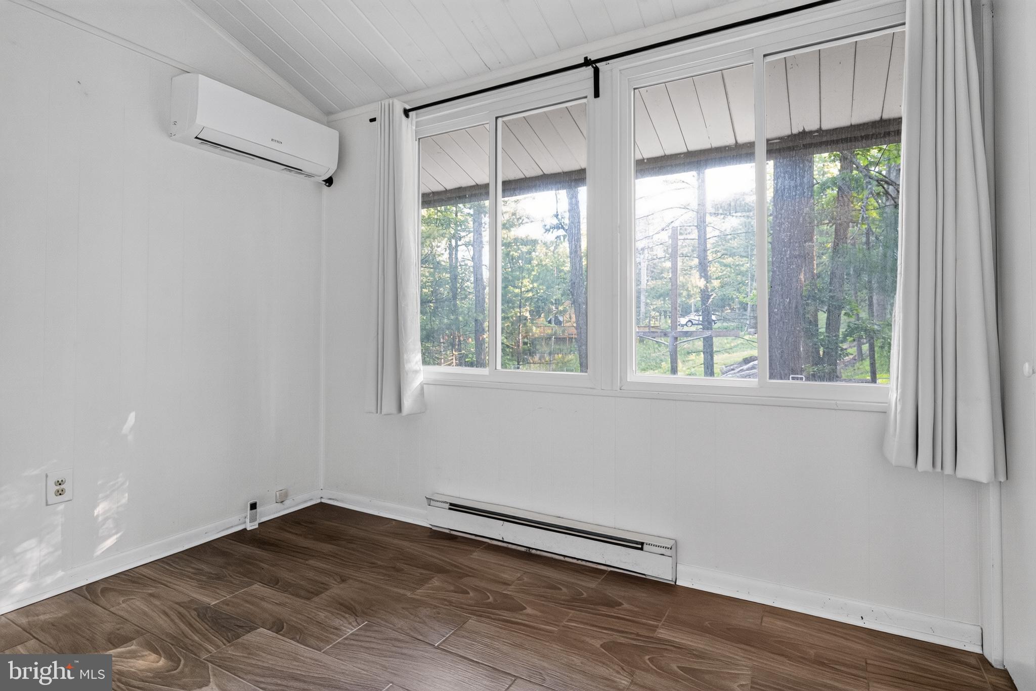SHEN SKI AND HUNT CLUB - Residential
