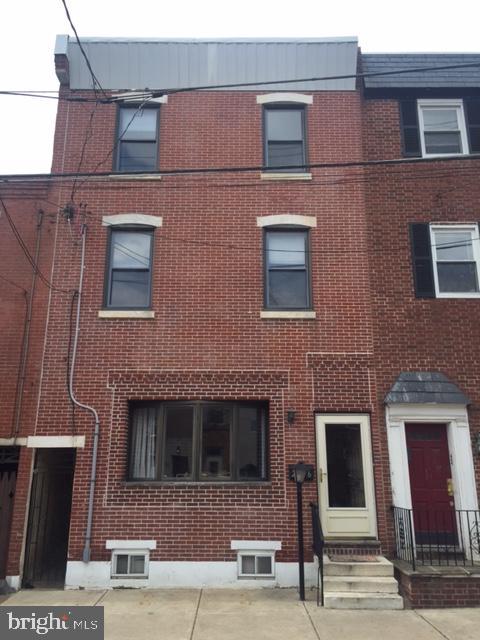 Recently updated 3-story rowhome in Port Richmond offering over 2,100 sq ft. Features 3 bedrooms, 2 full bathrooms, and 2 half bathrooms. Traditional straight-through layout. Second-floor laundry. Third-floor master suite with walk in closet. Full basement for storage.

Opportunity to purchase with rear lot (2707 E Seltzer St) for 2+ car parking. Lot is separately listed.

Located in Port Richmond, a growing neighborhood with a mix of long-standing local businesses and new development. Close proximity to Fishtown. Convenient access to I-95, Center City, shopping, dining, and public transportation.