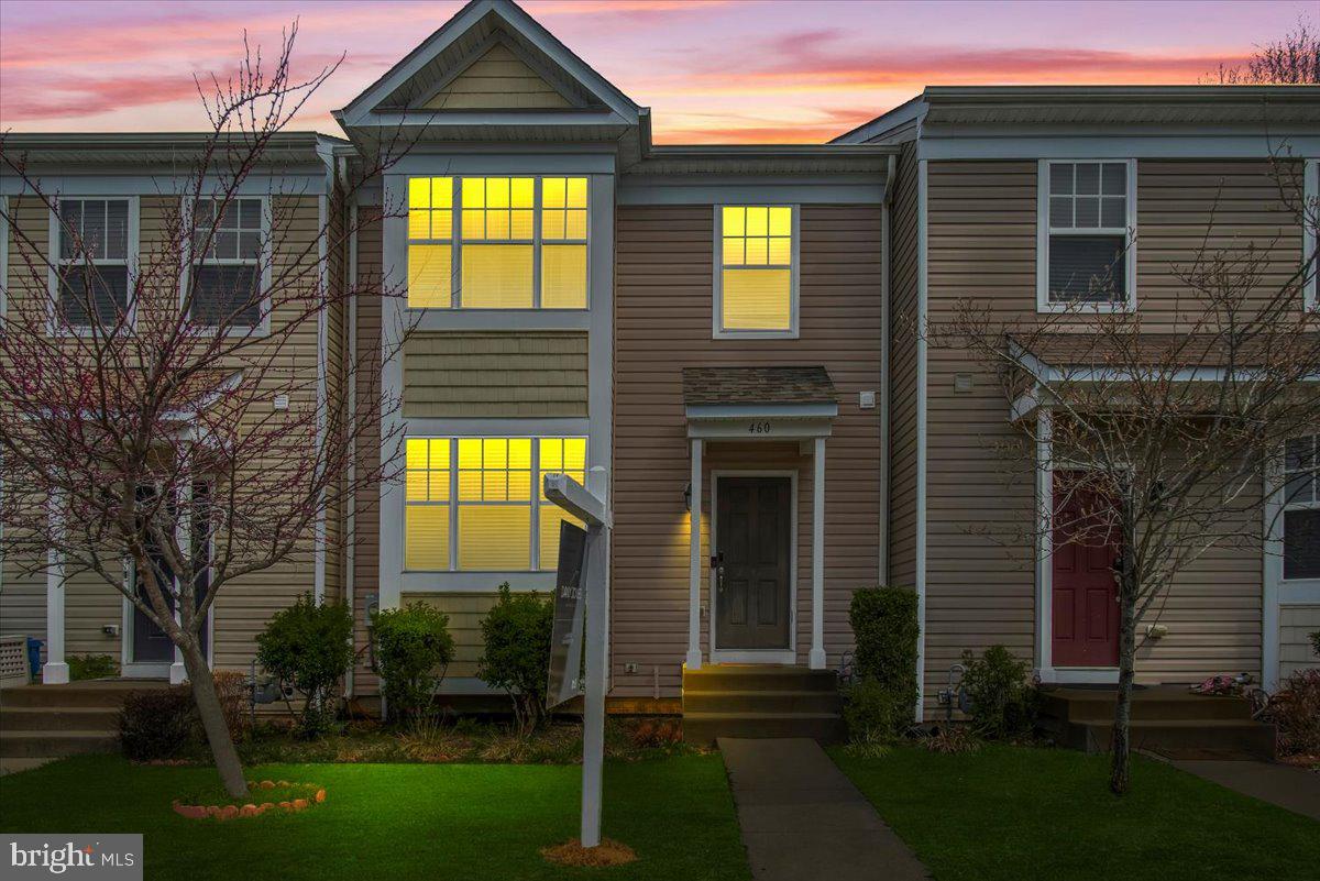 OAK TREE LANDING - Residential