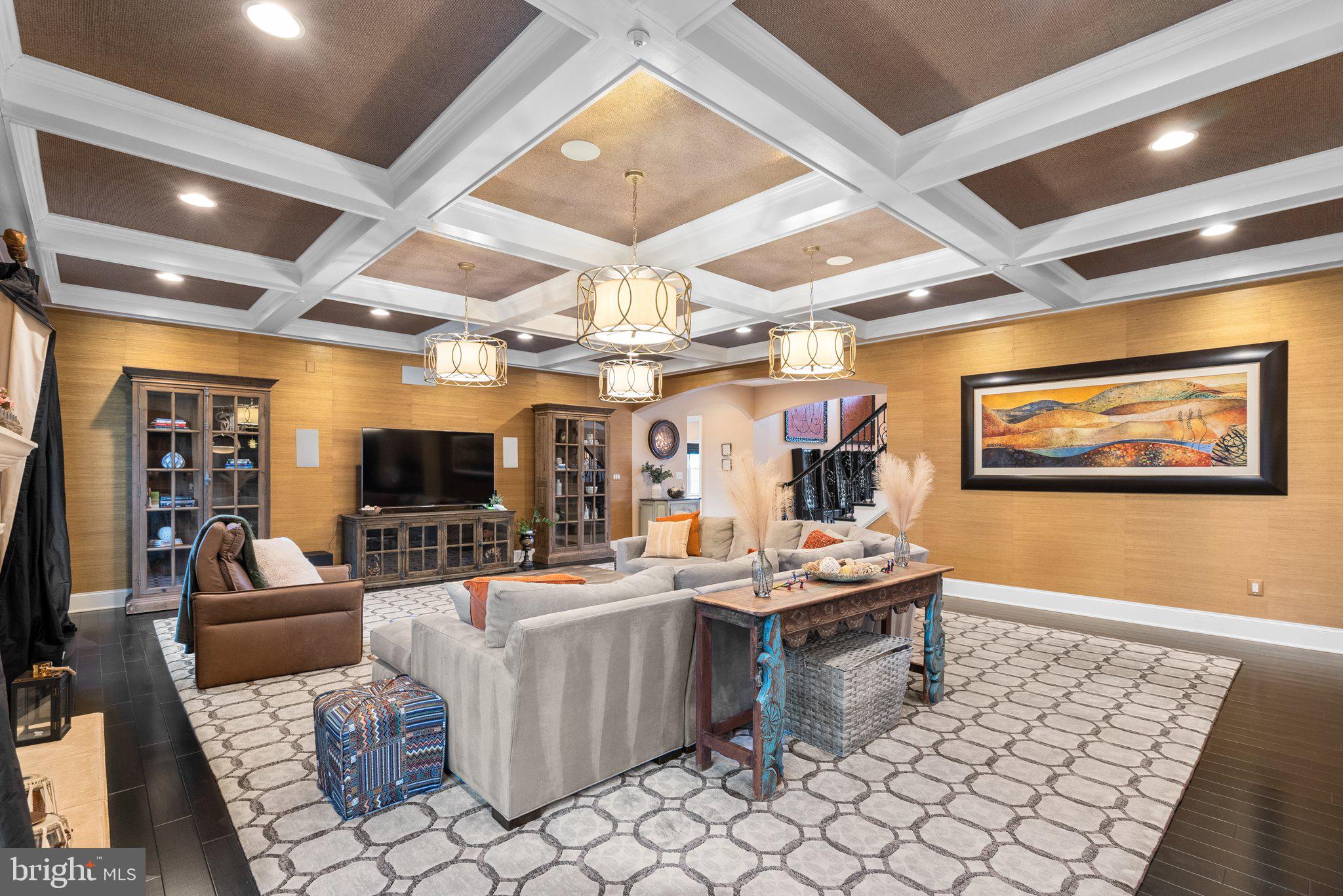GLEN MILL KNOLLS - Residential