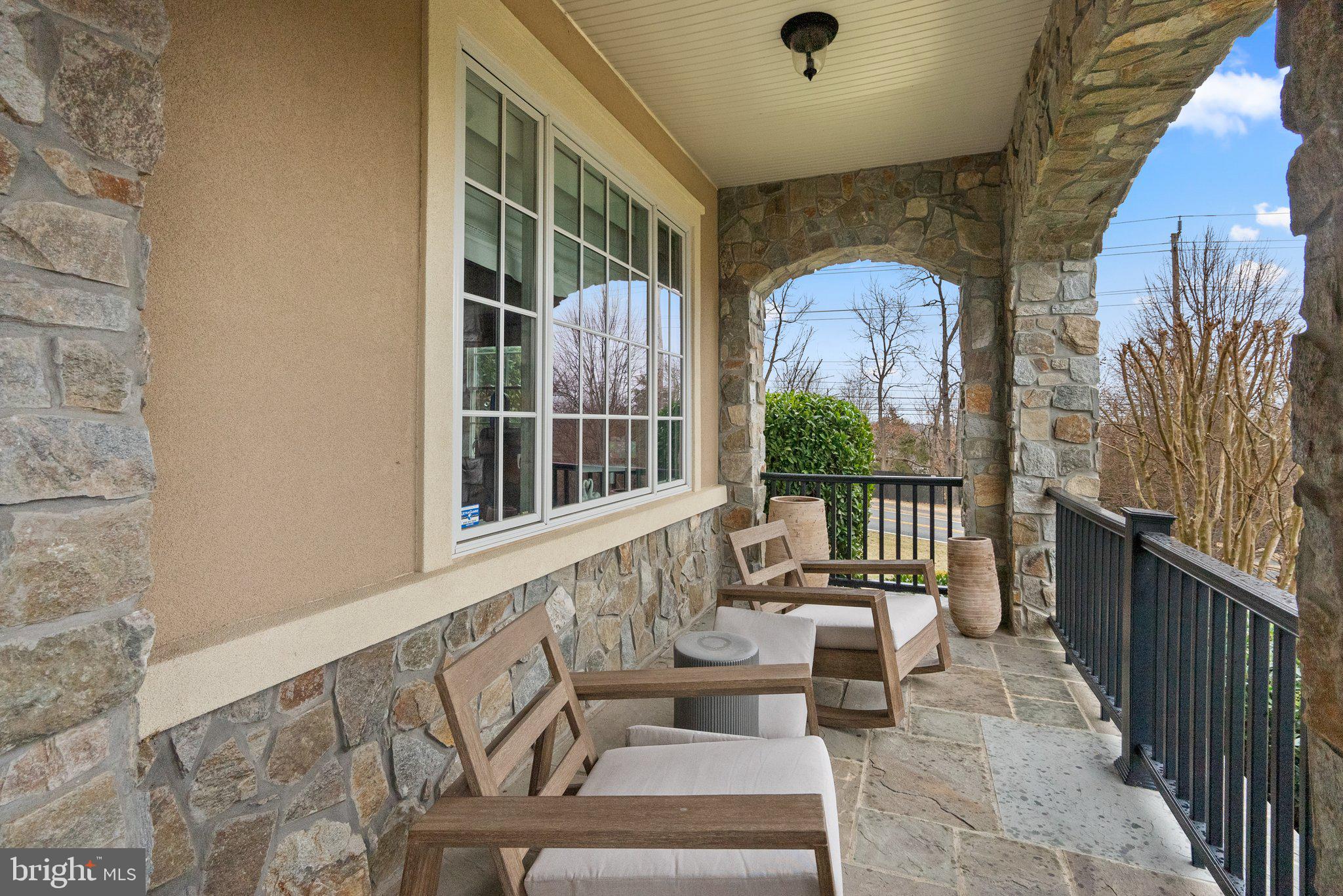 GLEN MILL KNOLLS - Residential