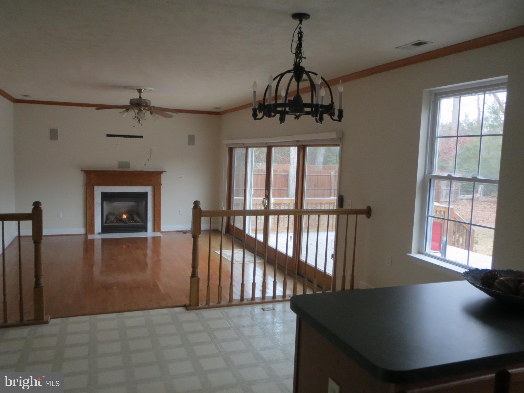 BAY RIDGE ESTATES - Residential Lease