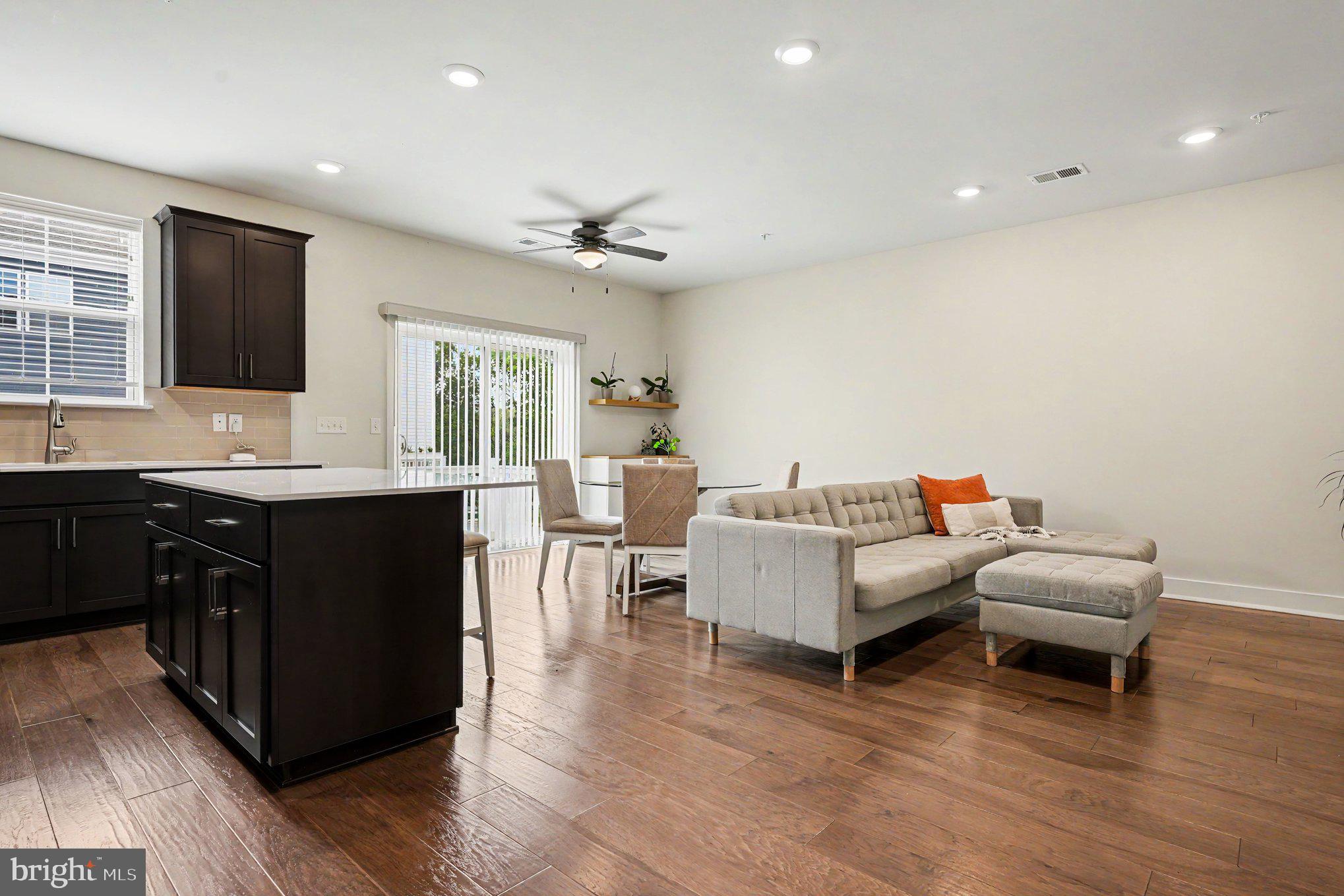 STEELPOINTE - Residential
