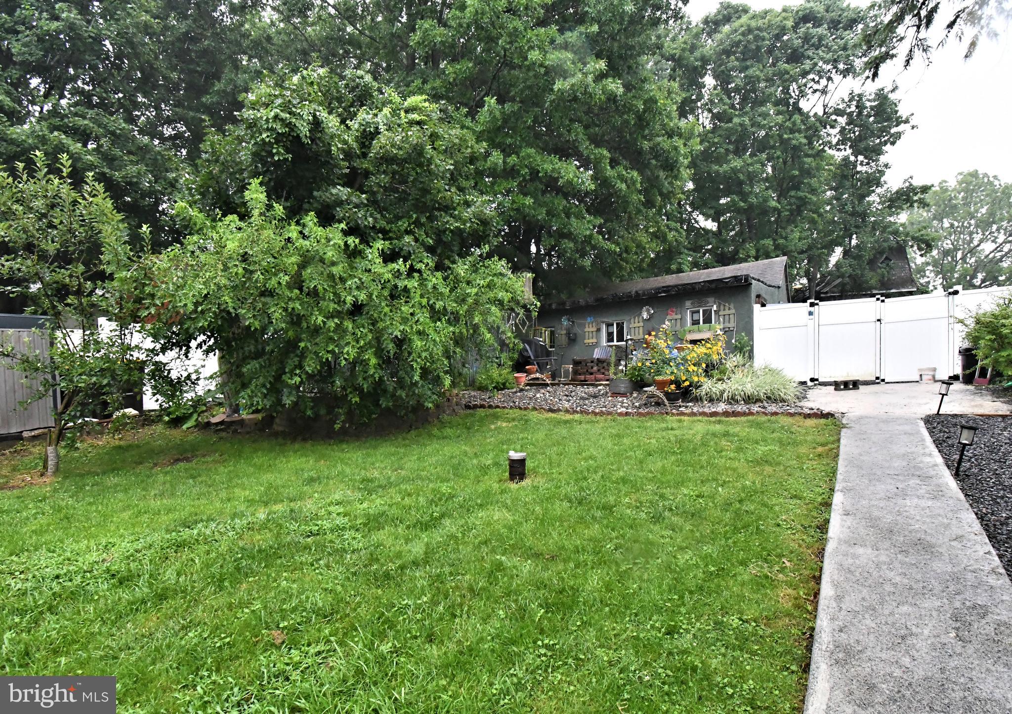GREEN LANE - Residential
