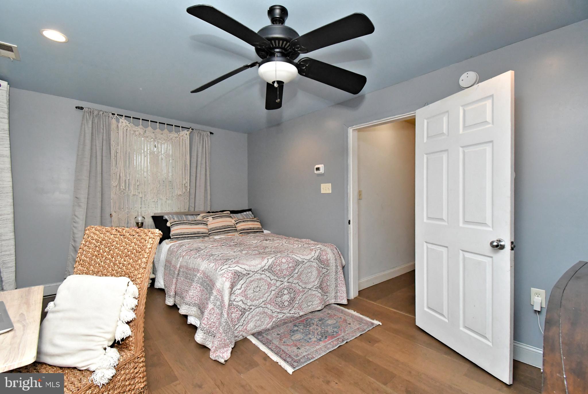 GREEN LANE - Residential