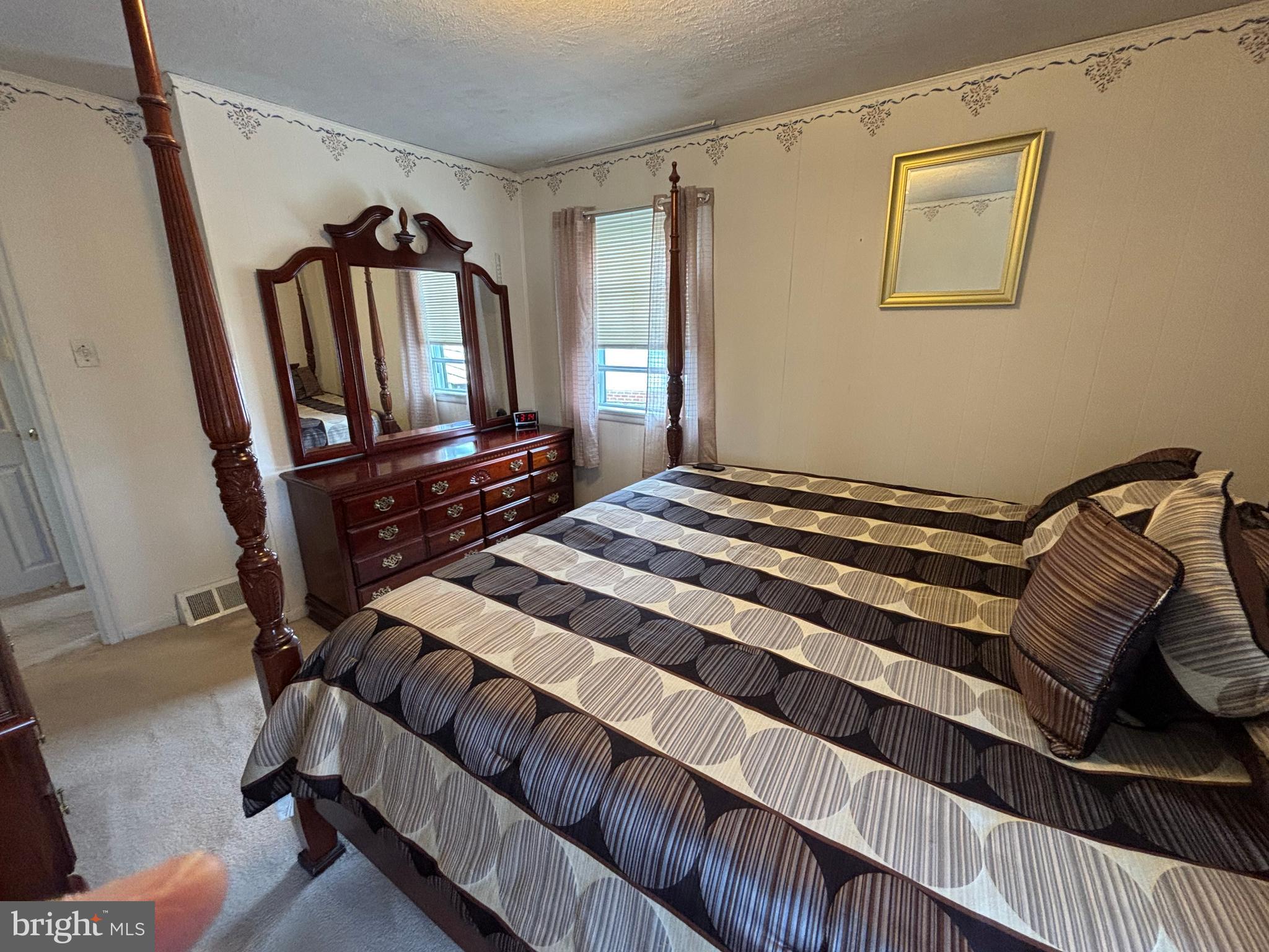 SWARTHMOREWOOD - Residential