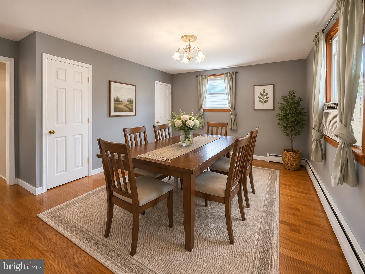 CEDAR HOLLOW - FEASTERVILLE - Residential