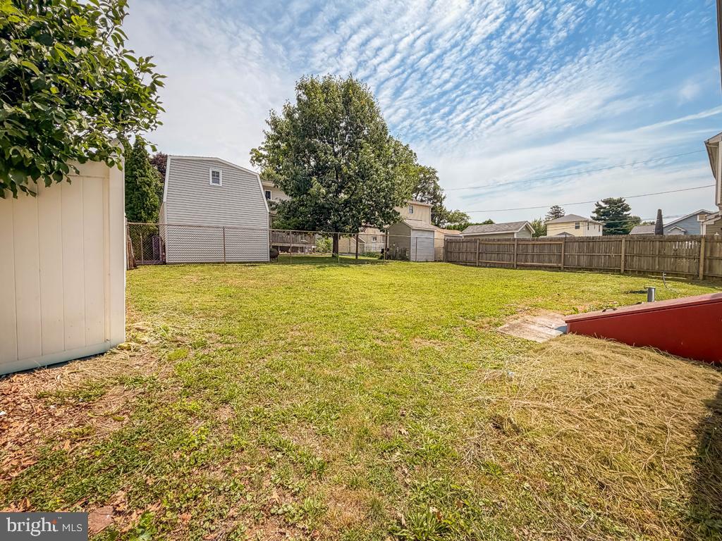 CEDAR HOLLOW - FEASTERVILLE - Residential