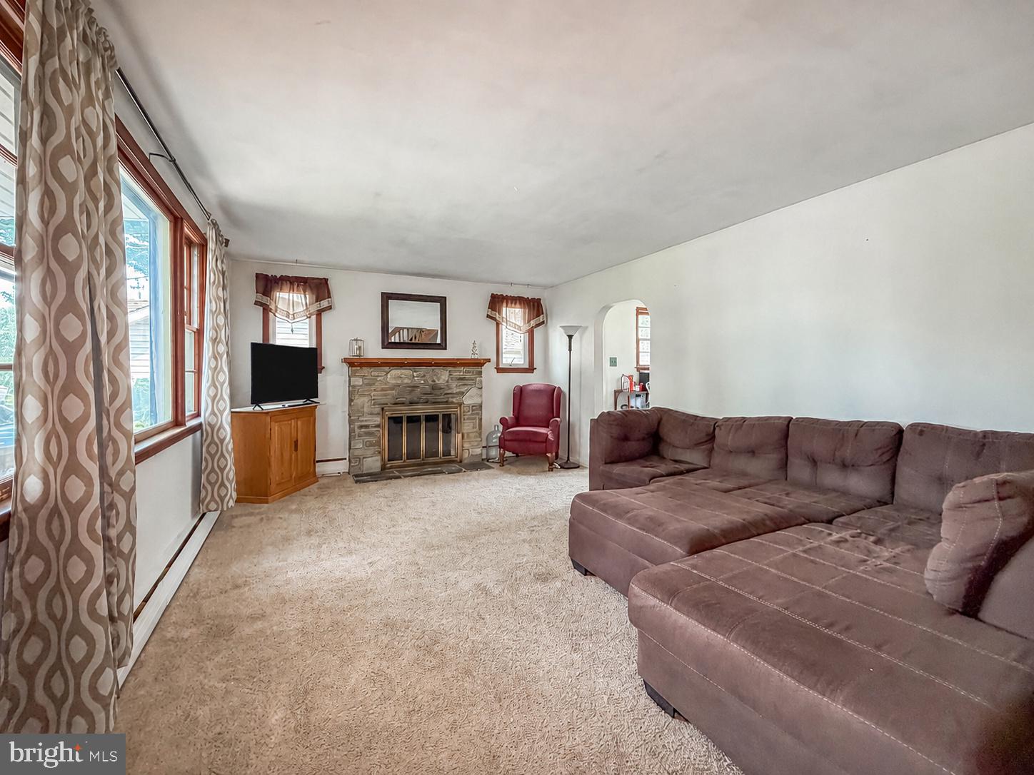 CEDAR HOLLOW - FEASTERVILLE - Residential