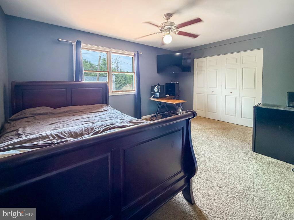 CEDAR HOLLOW - FEASTERVILLE - Residential