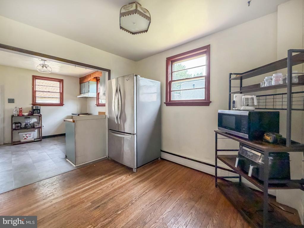 CEDAR HOLLOW - FEASTERVILLE - Residential