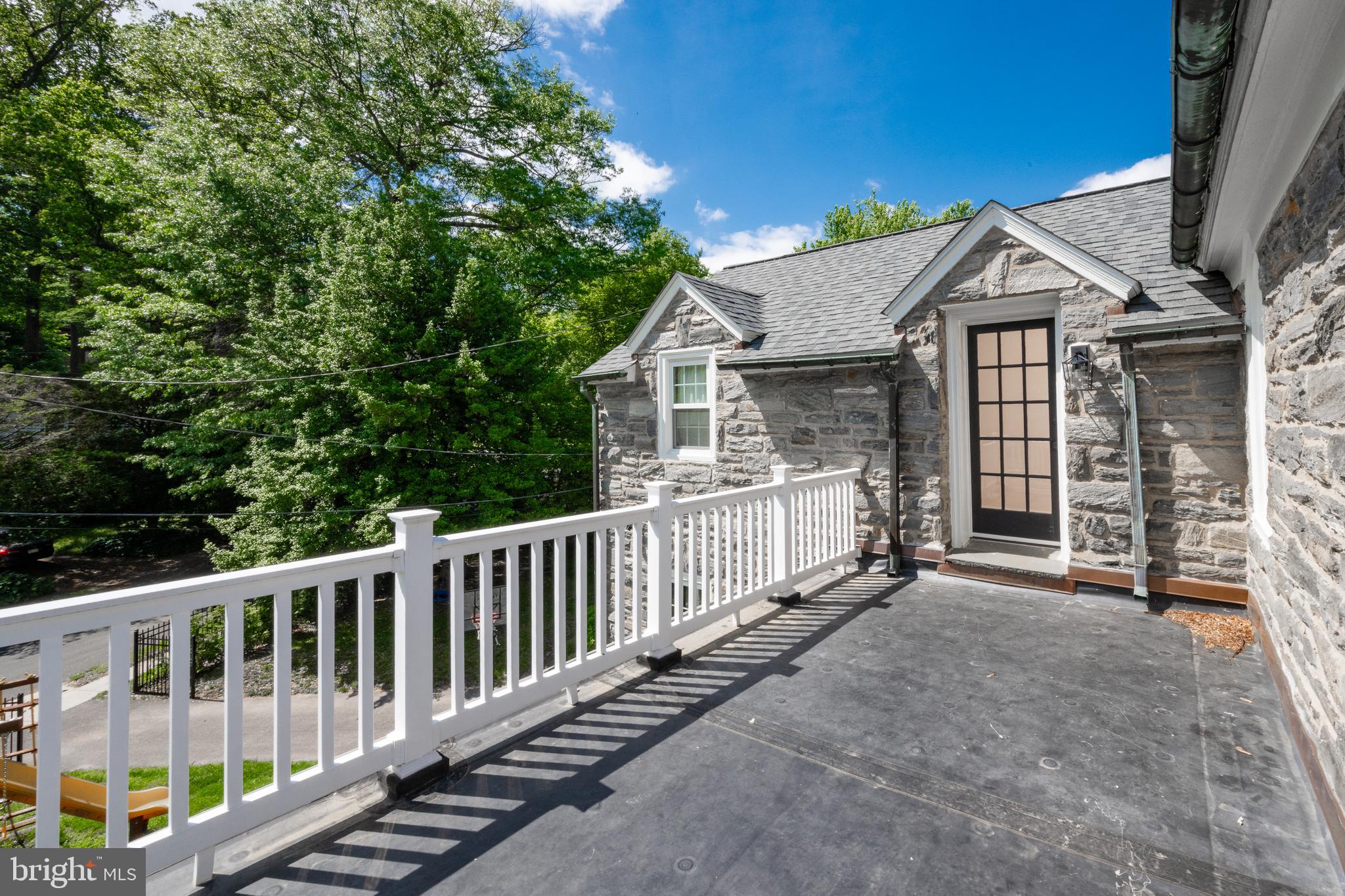 PENN WYNNE - Residential