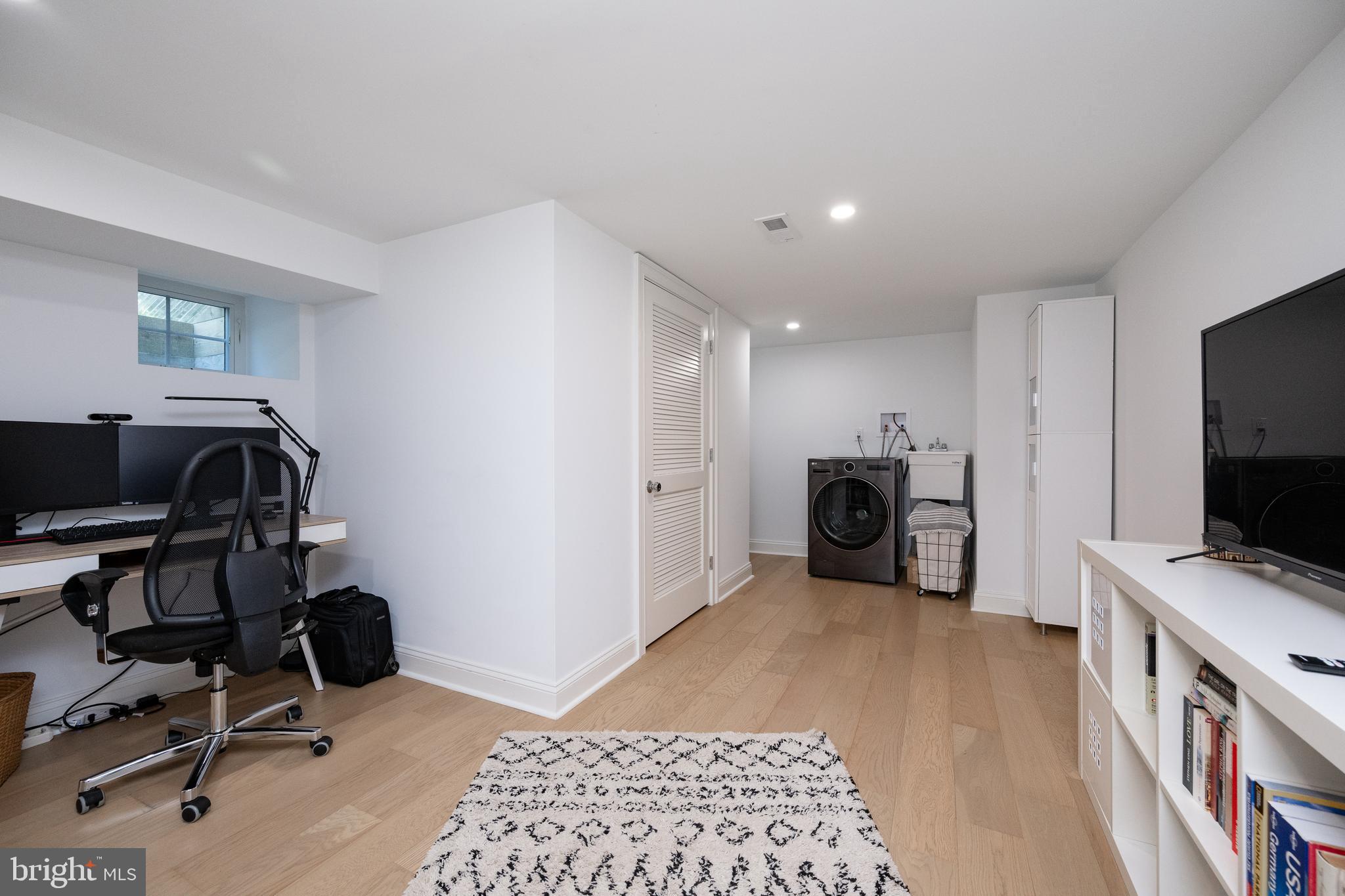 PENN WYNNE - Residential