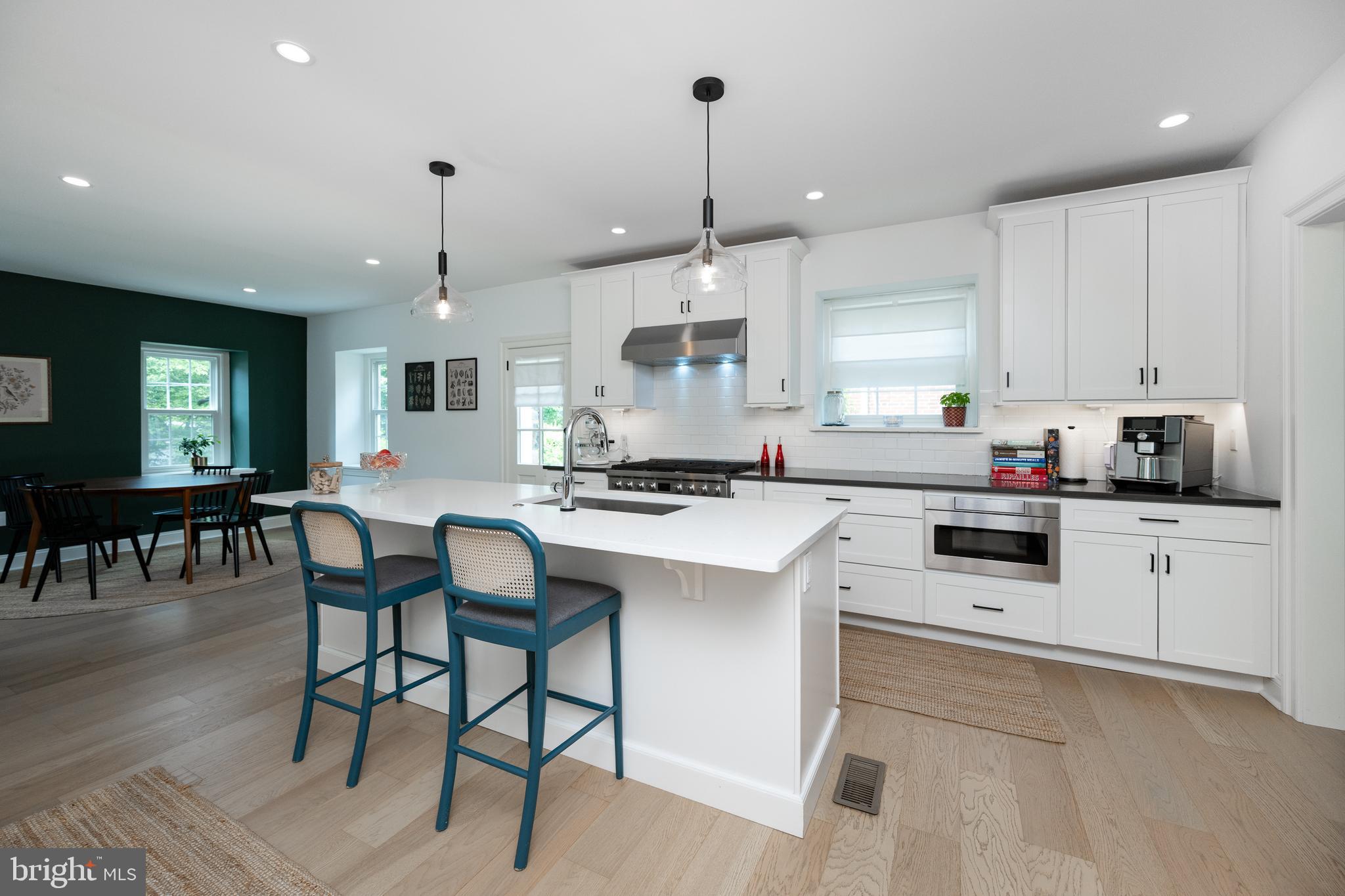 PENN WYNNE - Residential