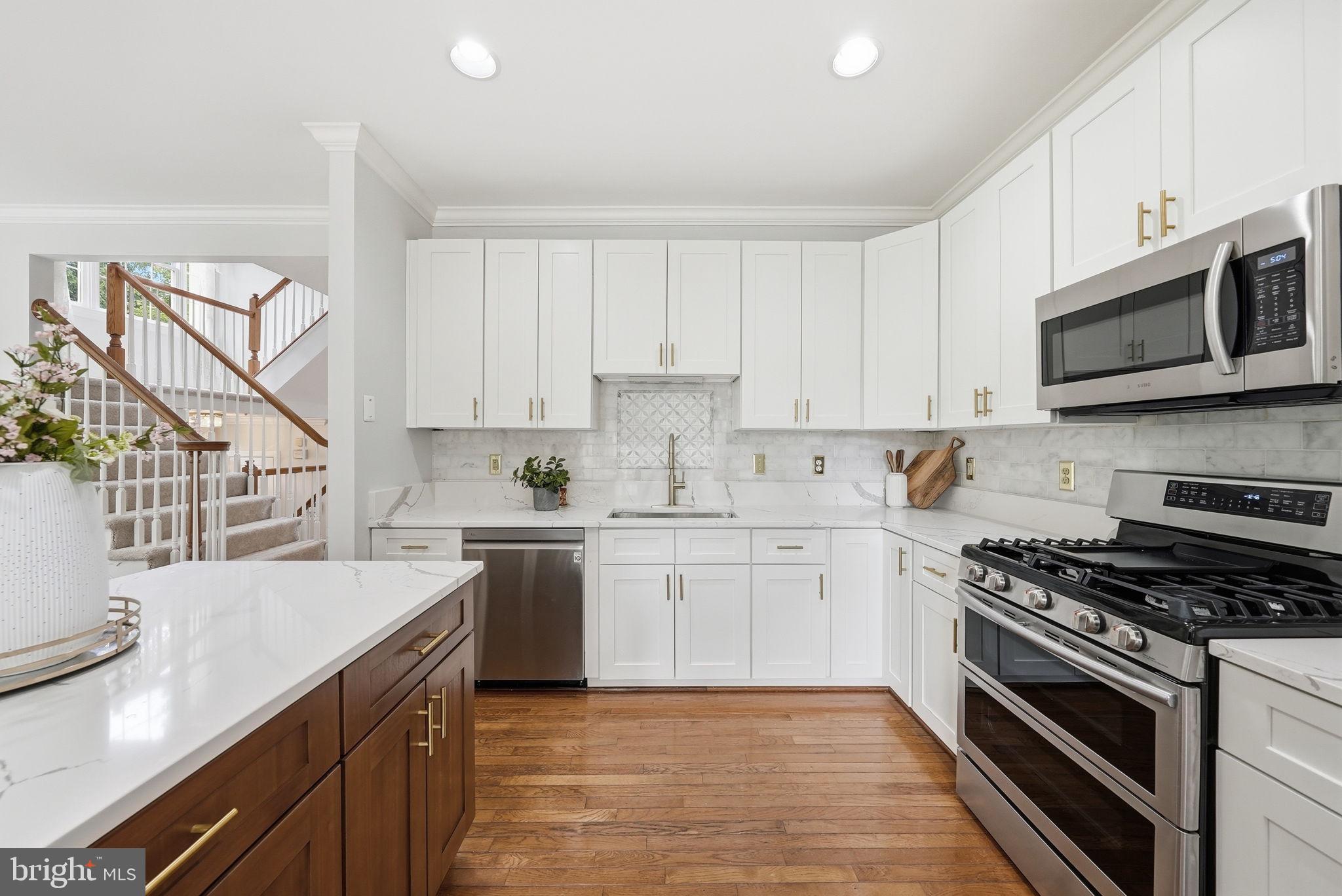 PT ROCKVILLE TWN RES 3 - Residential