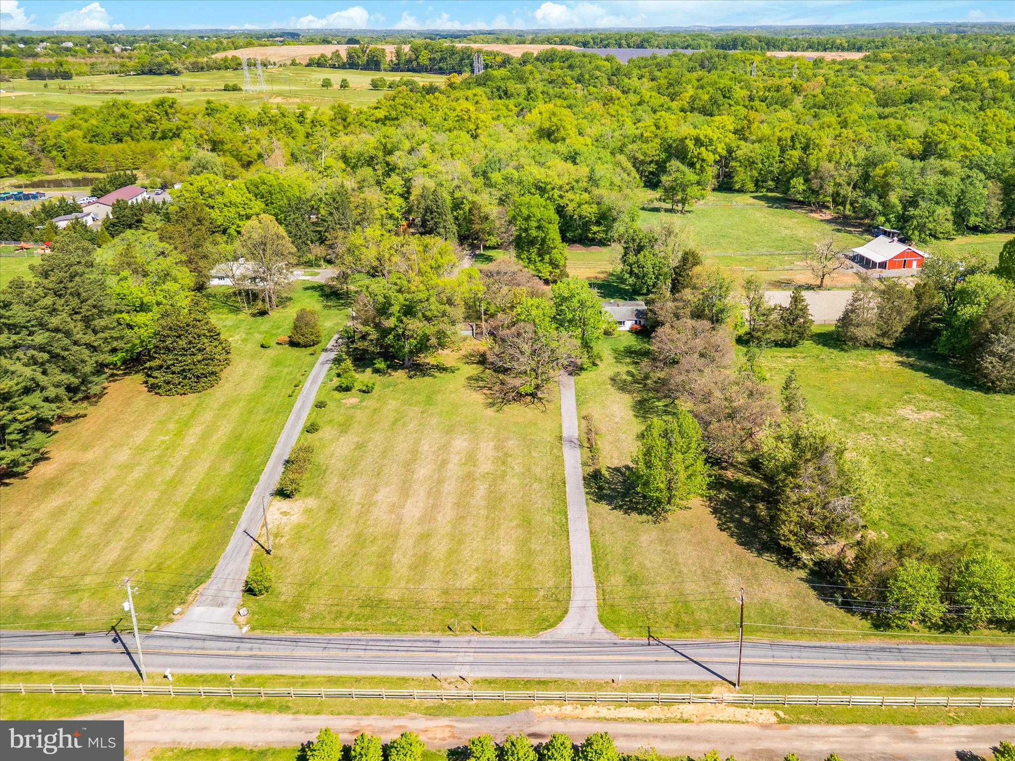 LAYTONSVILLE OUTSIDE - Residential