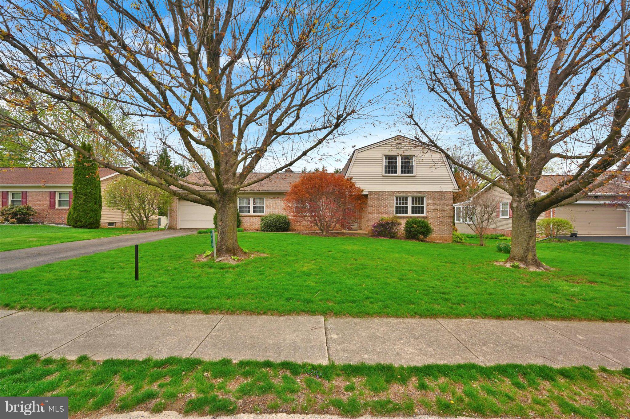 STRASBURG BOROUGH - Residential