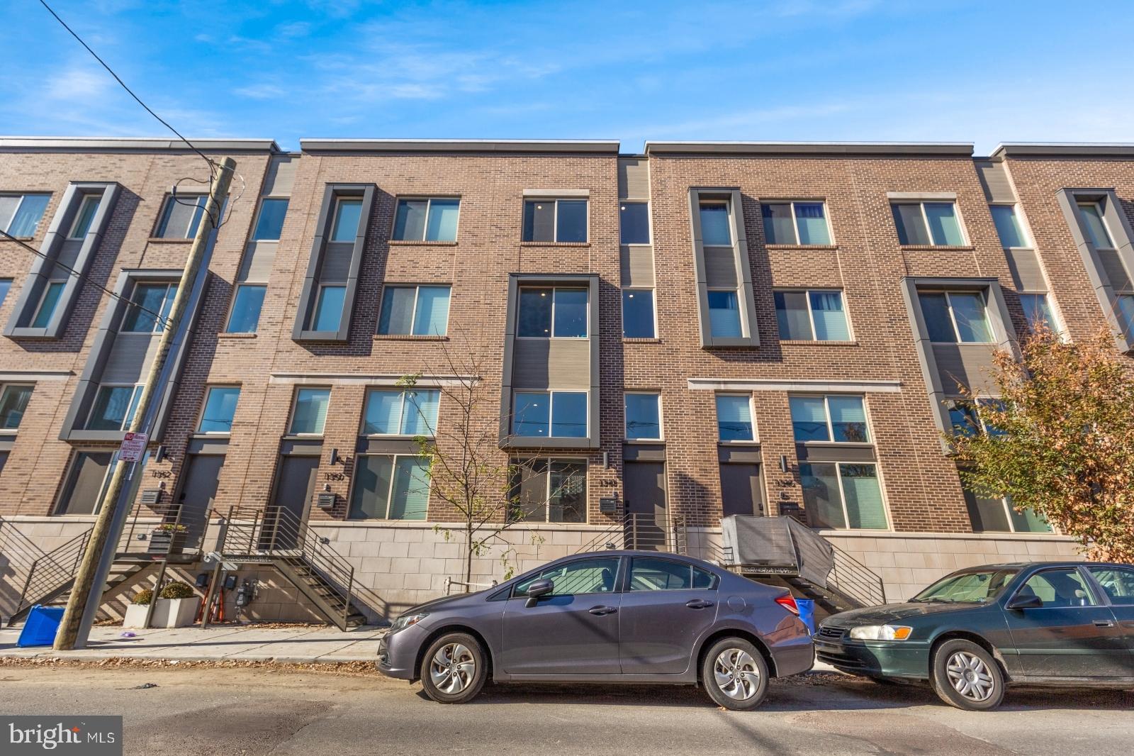 POINT BREEZE - Residential