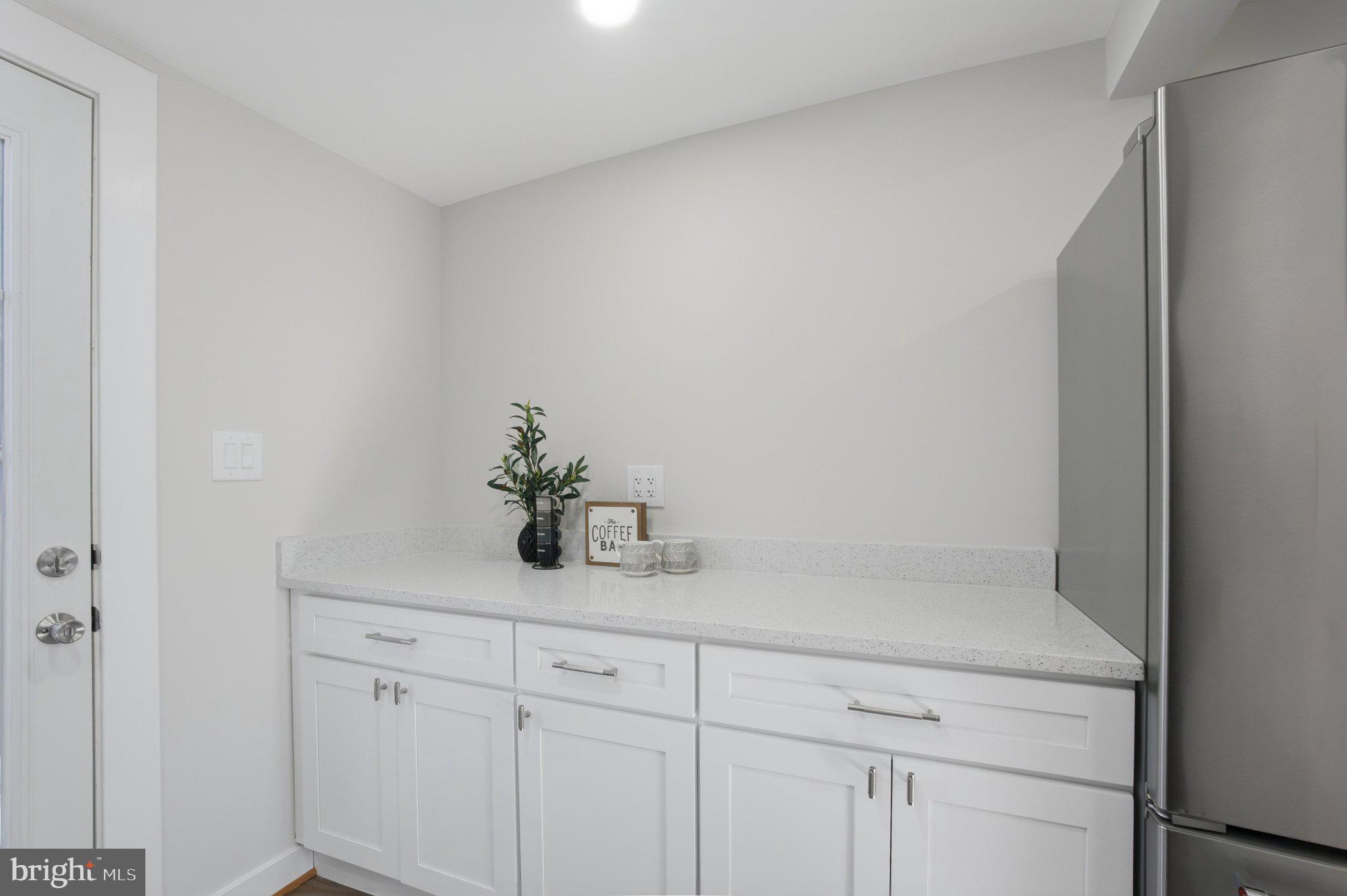 F E MATTINGLY - Residential