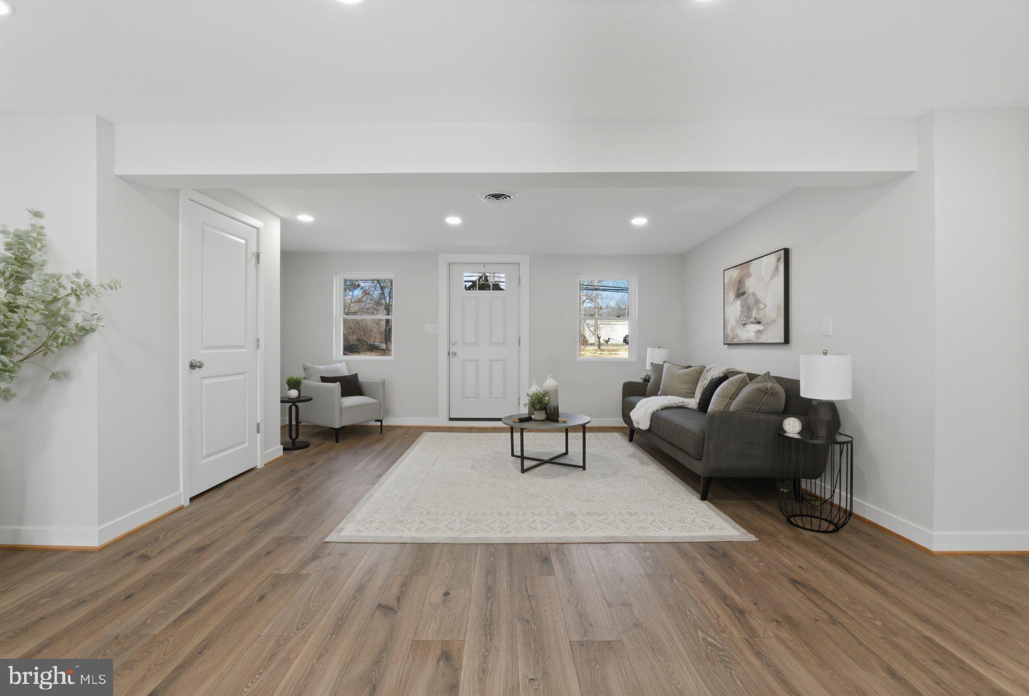 F E MATTINGLY - Residential
